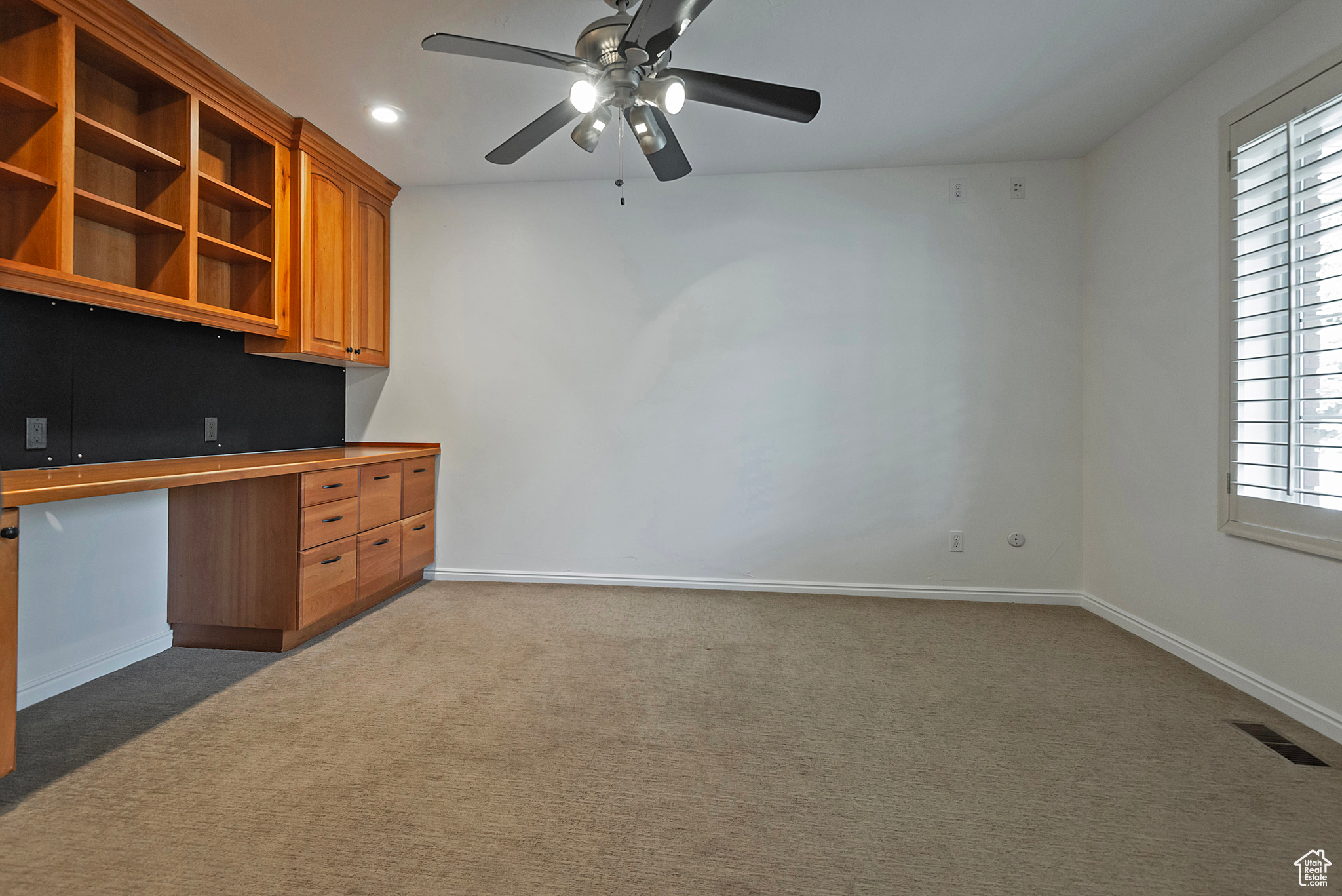 3016 E DIMPLE DELL LN