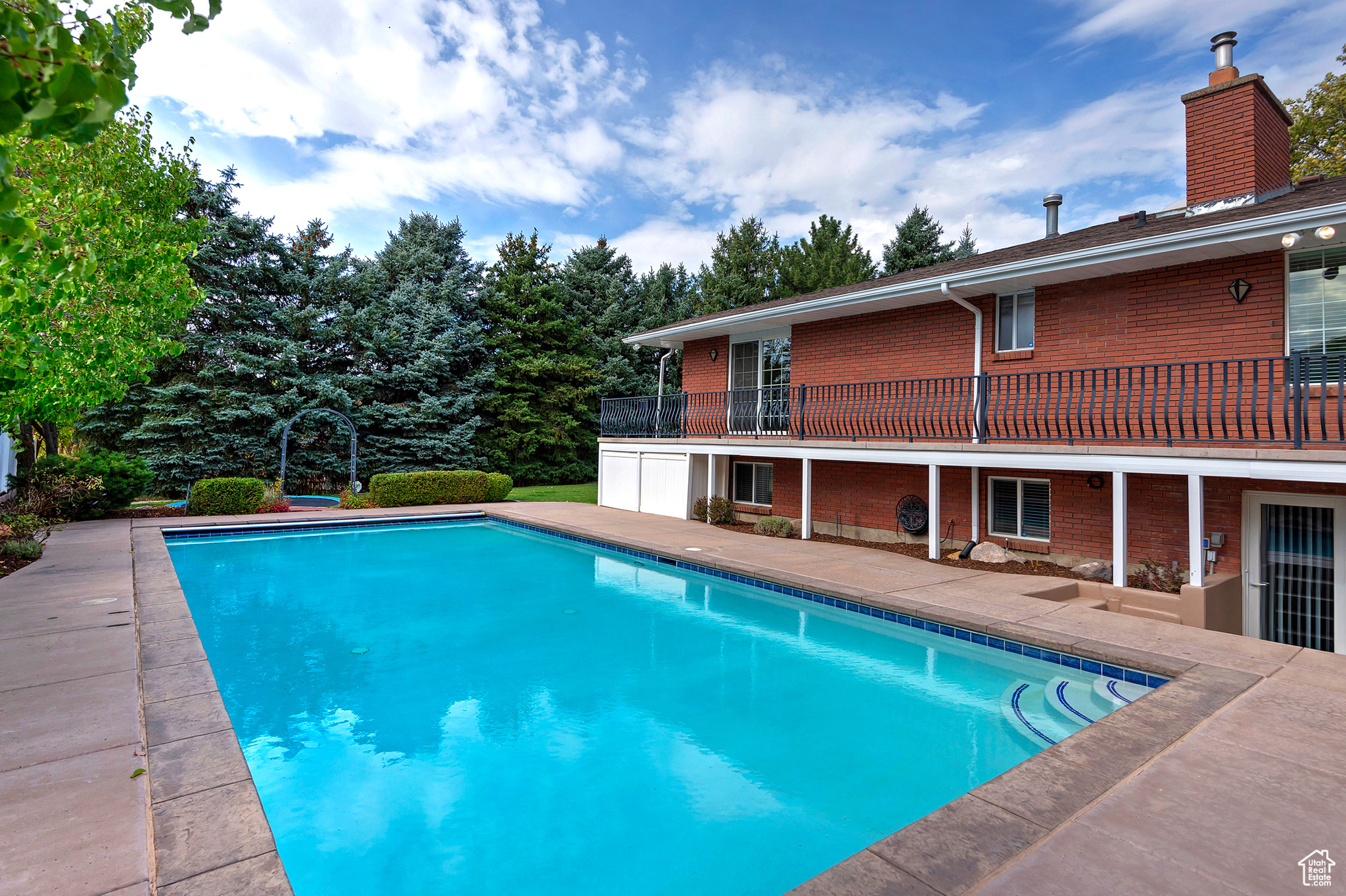 3016 E DIMPLE DELL LN