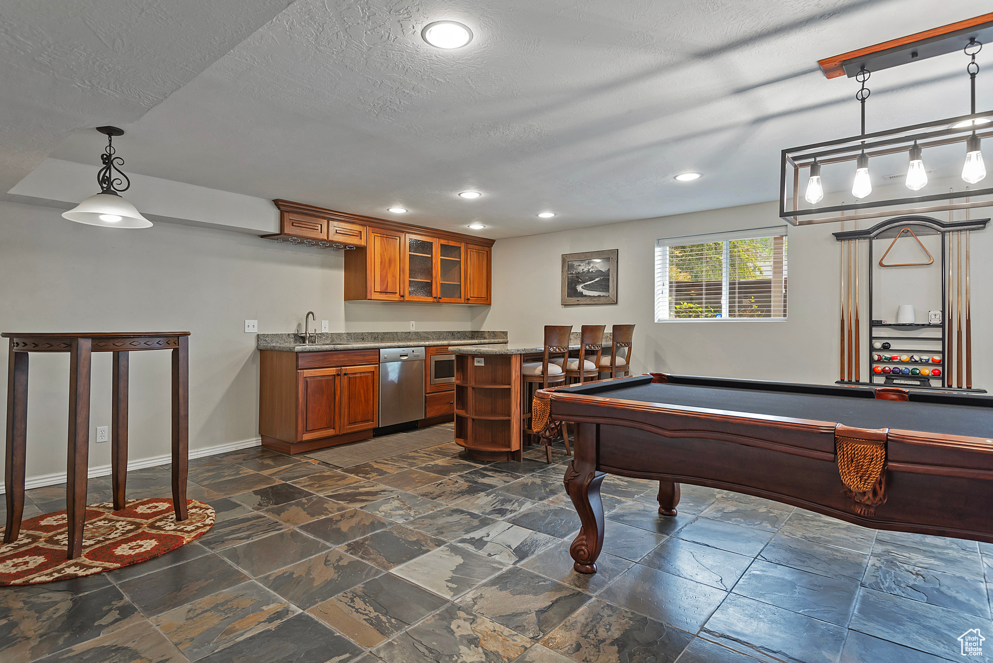 3016 E DIMPLE DELL LN