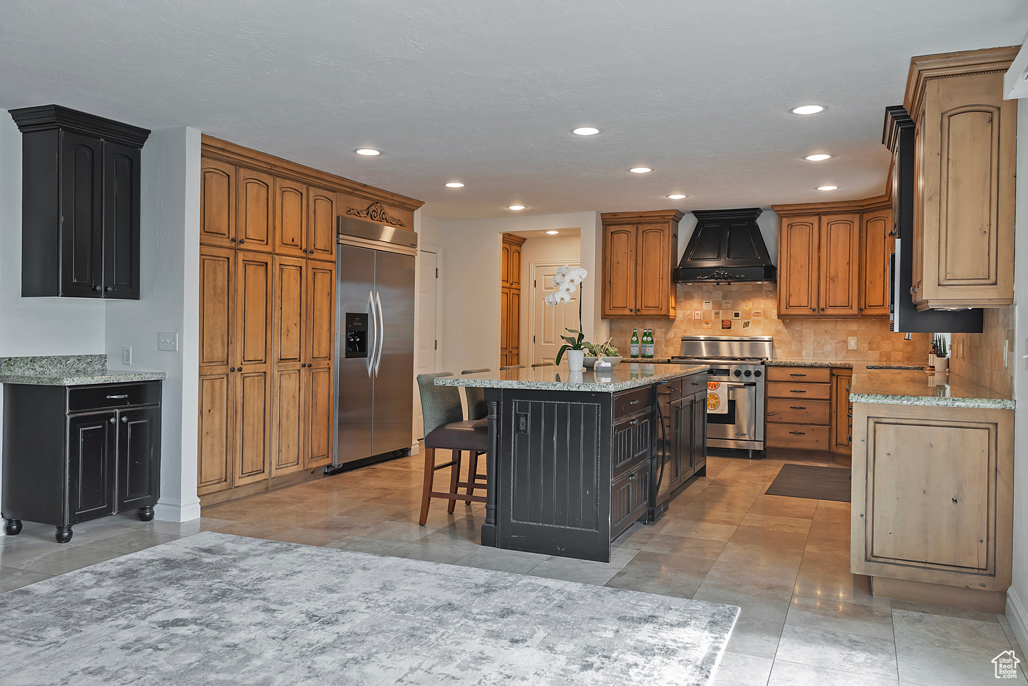 3016 E DIMPLE DELL LN