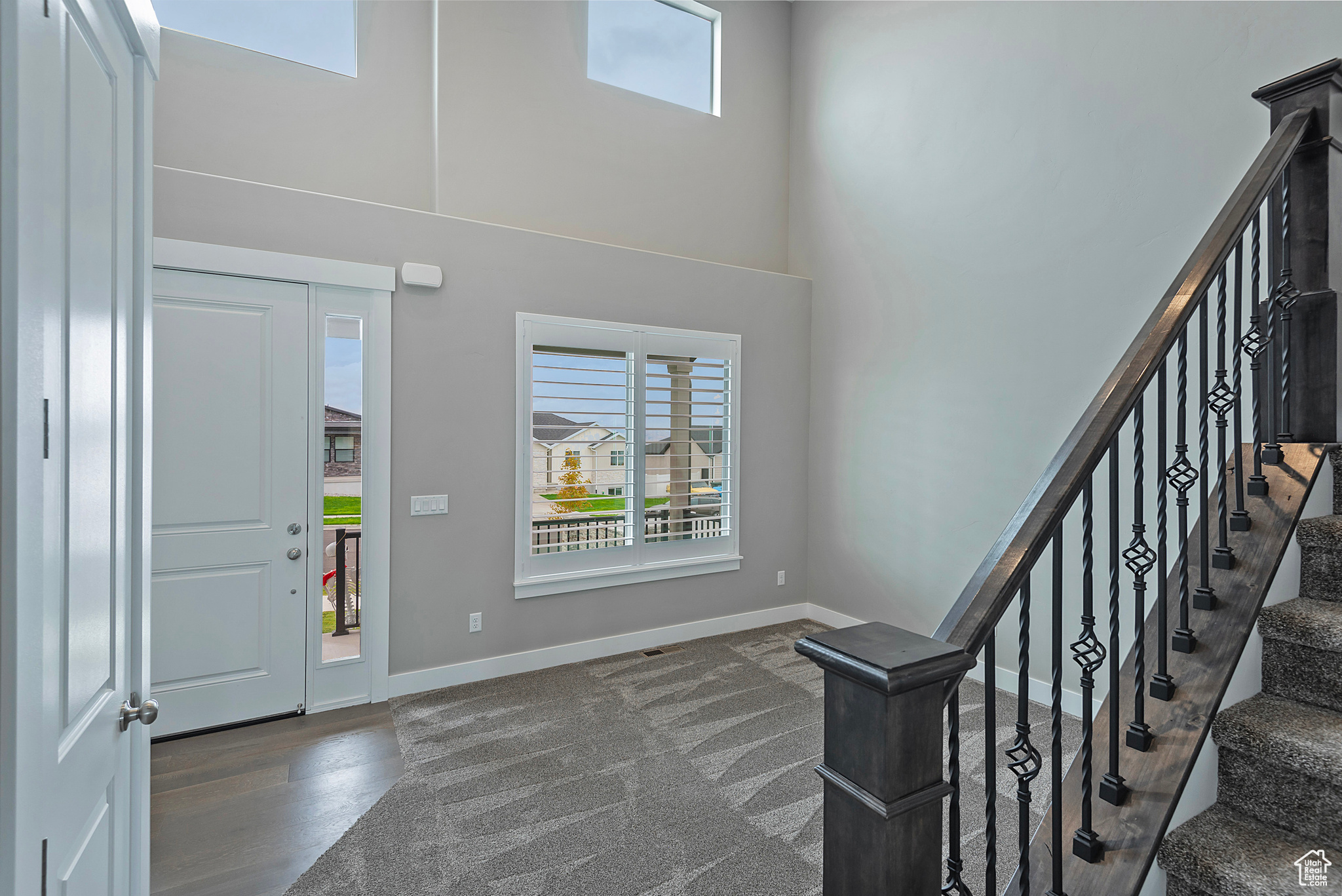 1188 N CLEMENTE WAY