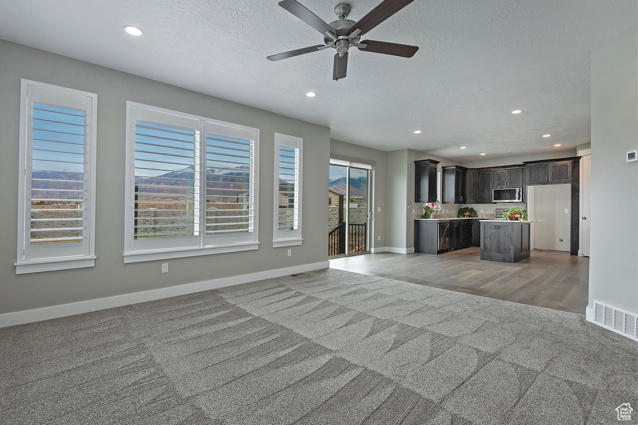 1188 N CLEMENTE WAY