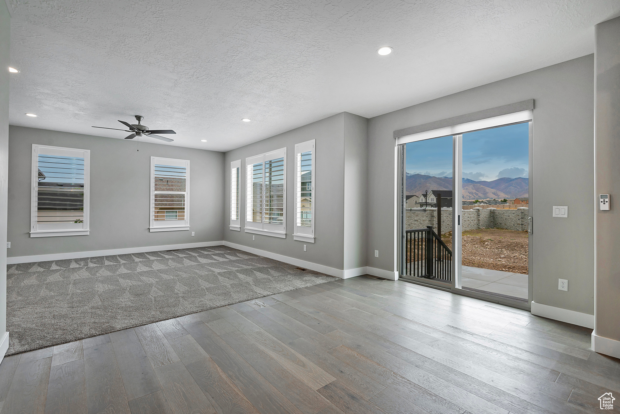 1188 N CLEMENTE WAY