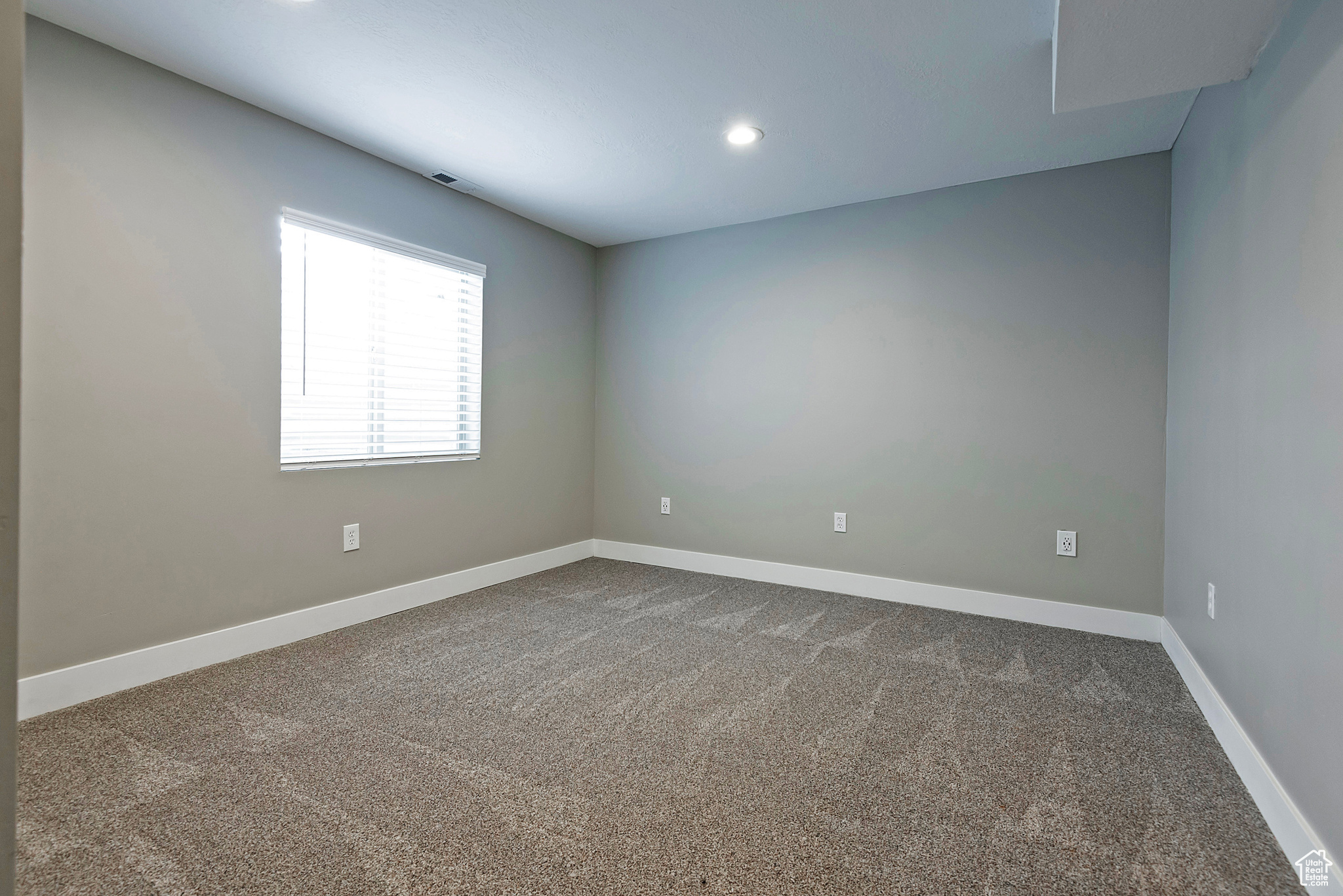 1188 N CLEMENTE WAY