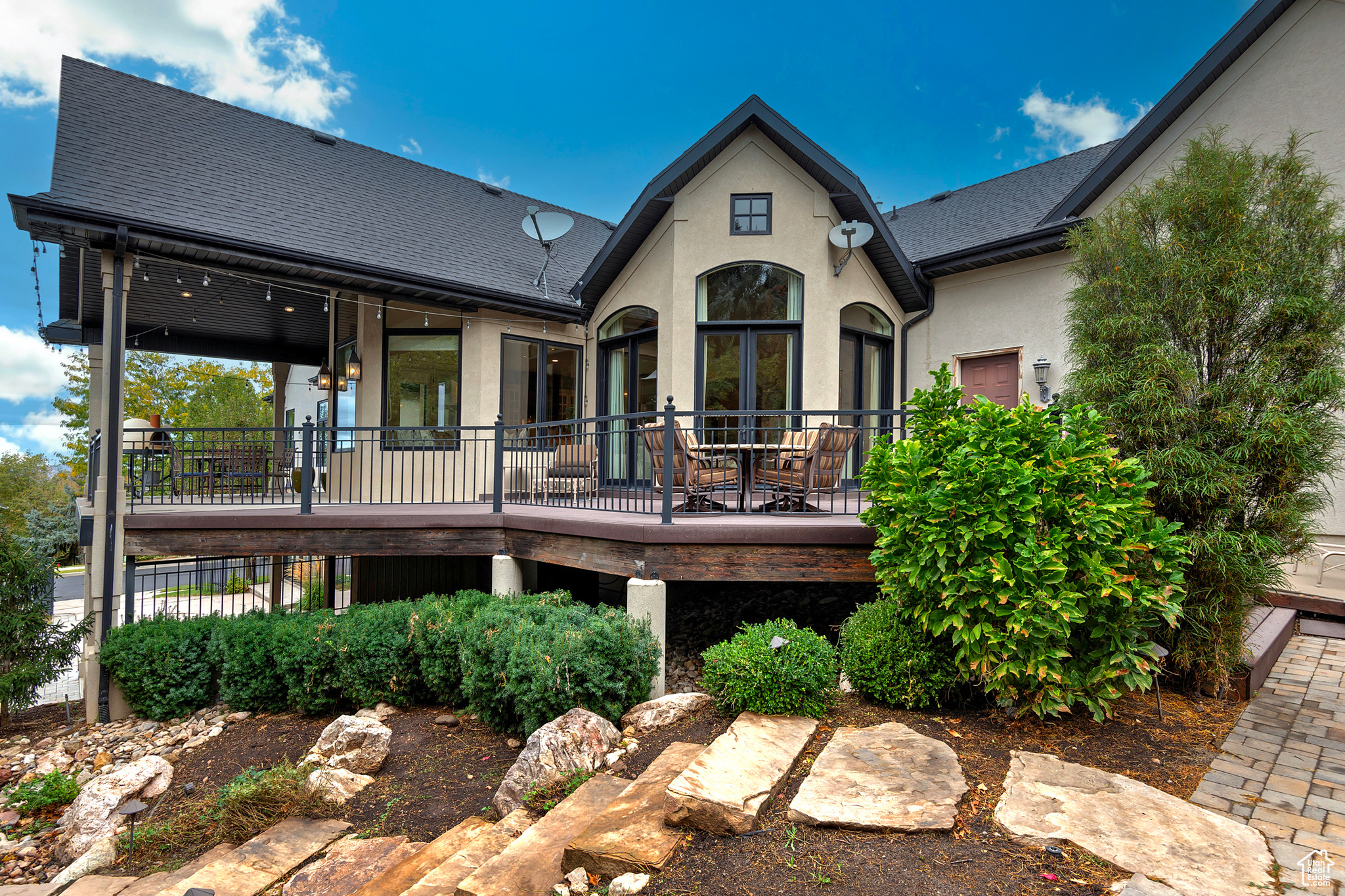 1296 E ELK HOLLOW RD