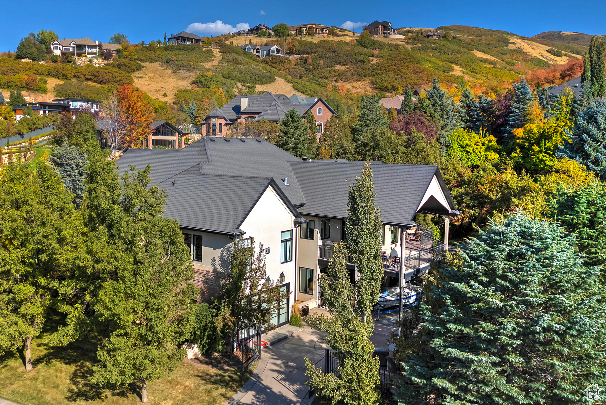 1296 E ELK HOLLOW RD