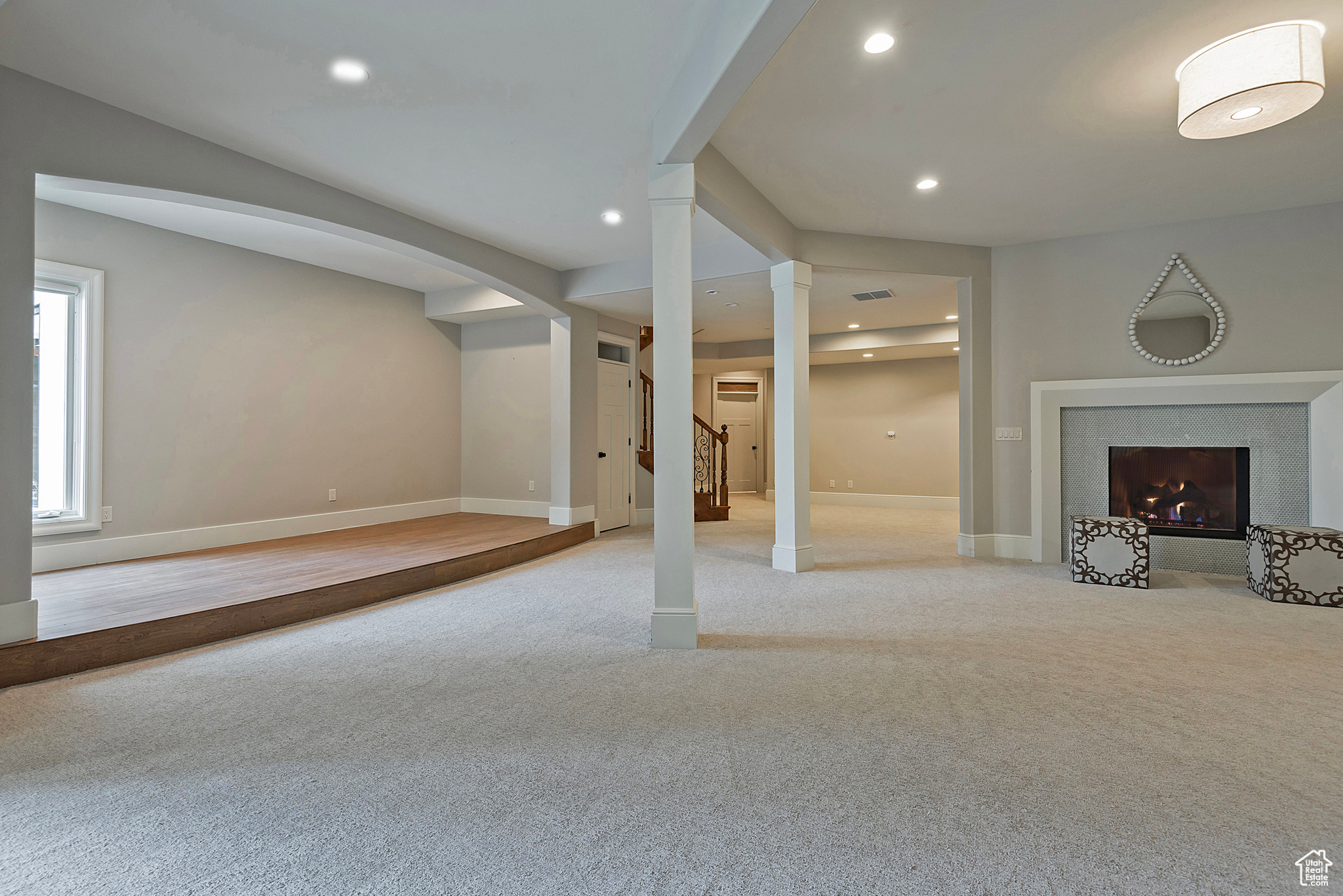 1296 E ELK HOLLOW RD