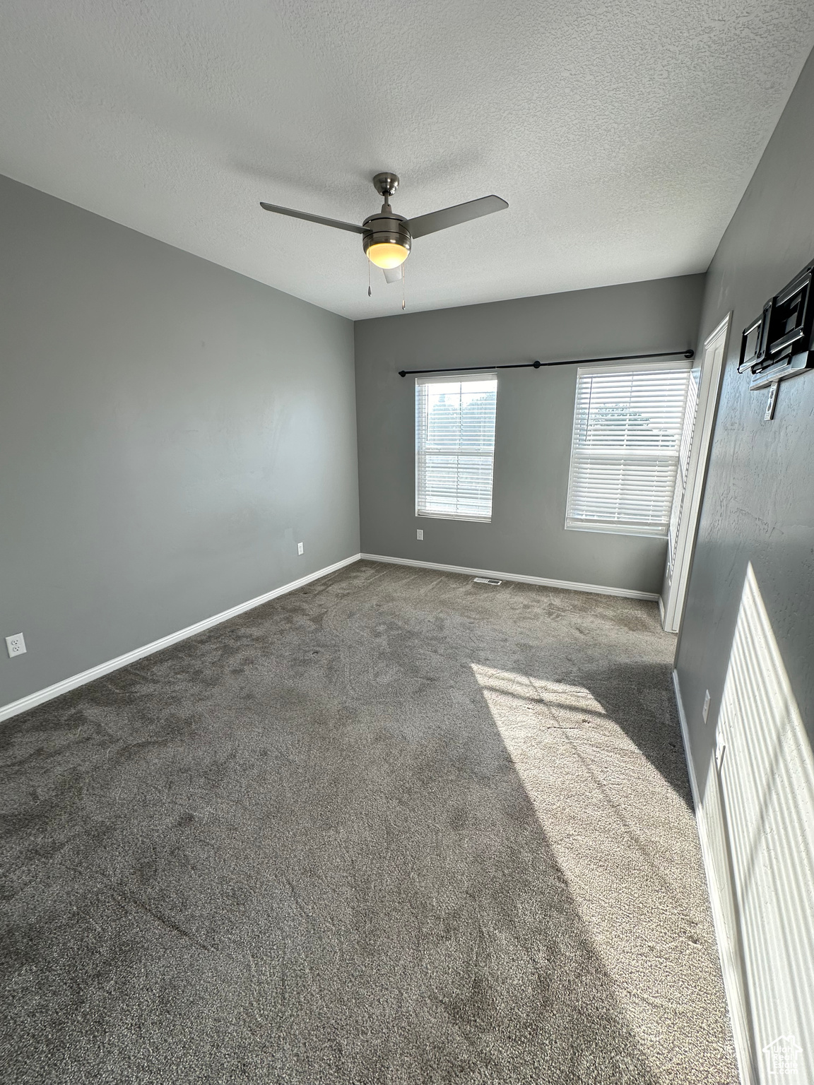 2624 N 525 W
