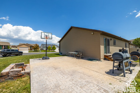 2284 E OX YOKE DR