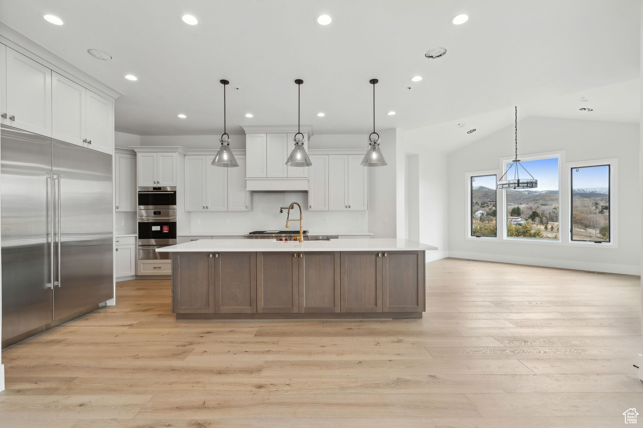 3097 E CORRAL PEAK CIRCLE #145