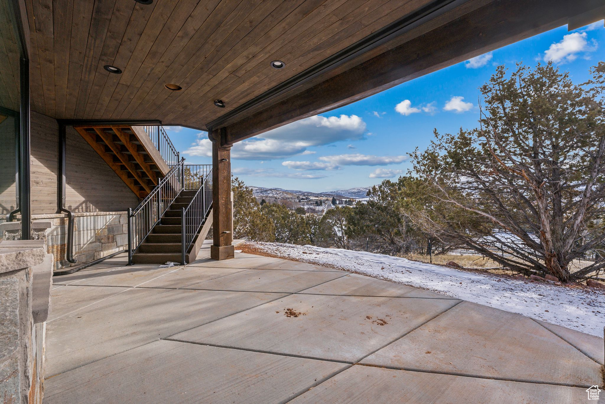 3097 E CORRAL PEAK CIRCLE #145