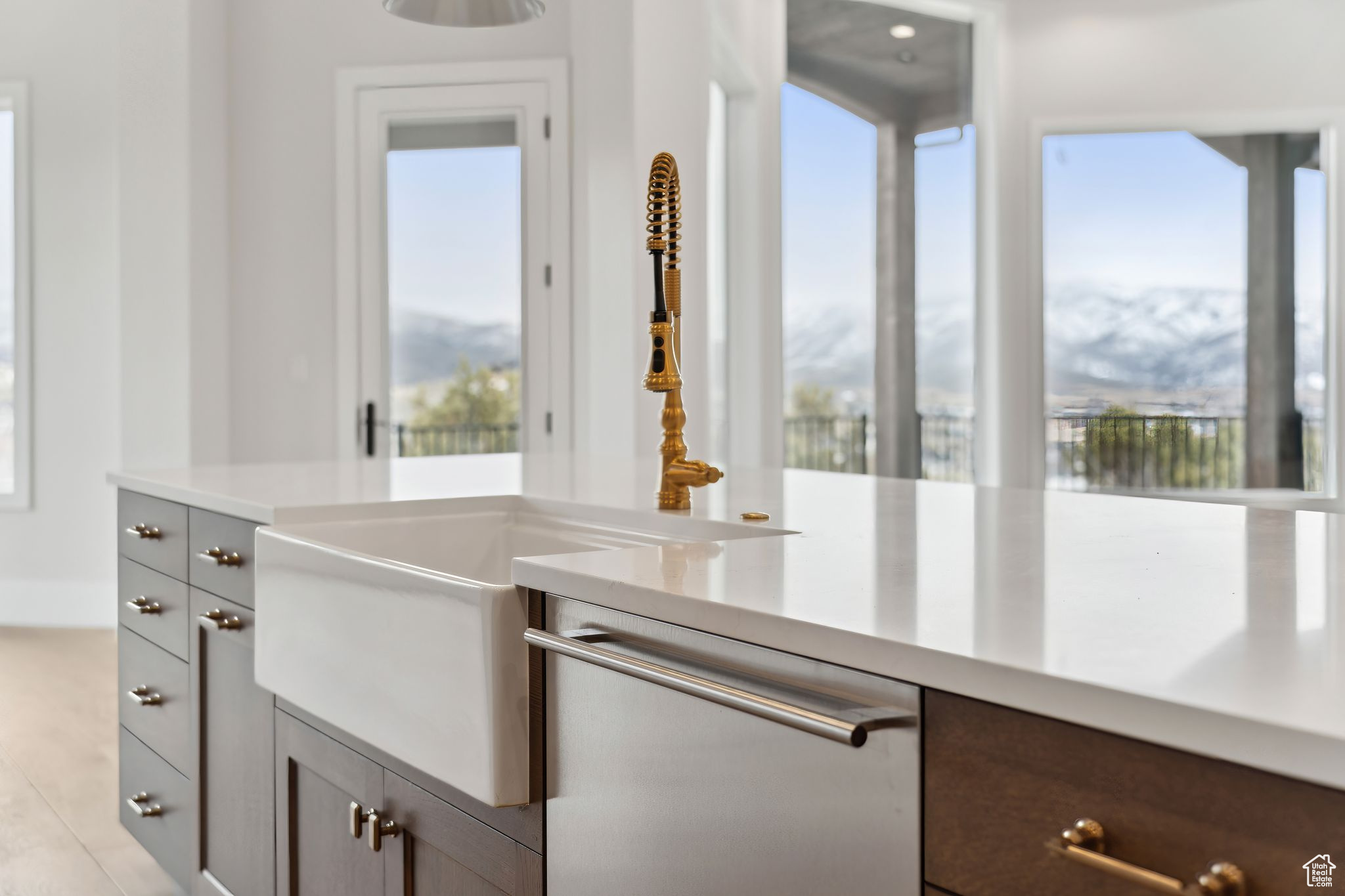 3097 E CORRAL PEAK CIRCLE #145