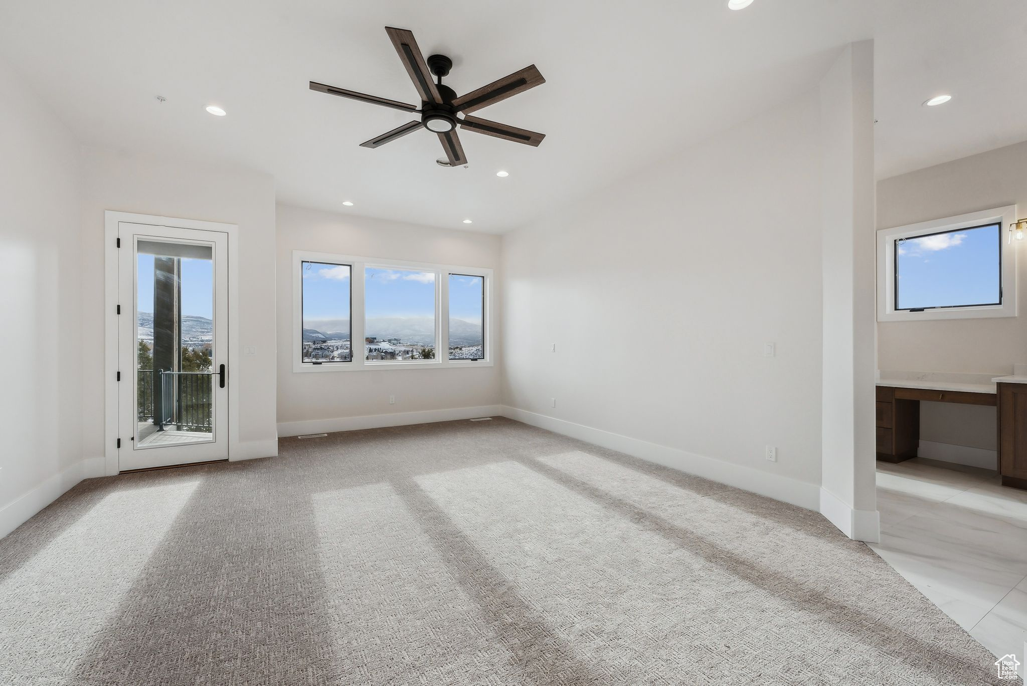 3097 E CORRAL PEAK CIRCLE #145
