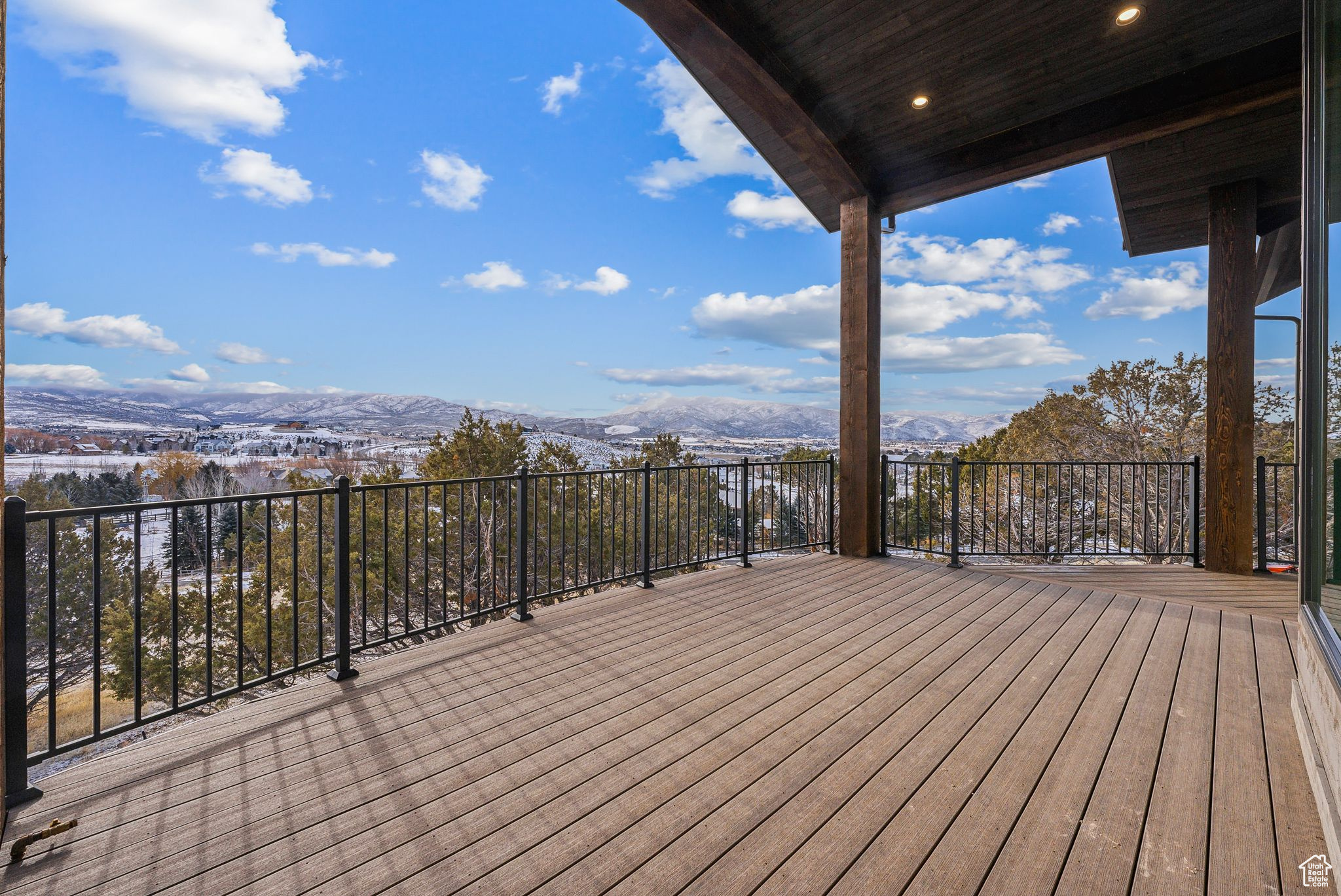 3097 E CORRAL PEAK CIRCLE #145