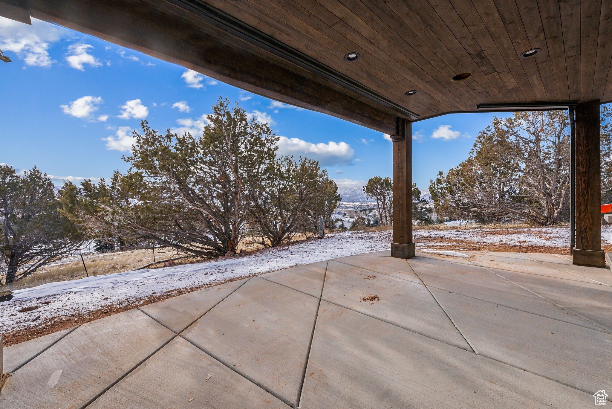 3097 E CORRAL PEAK CIRCLE #145