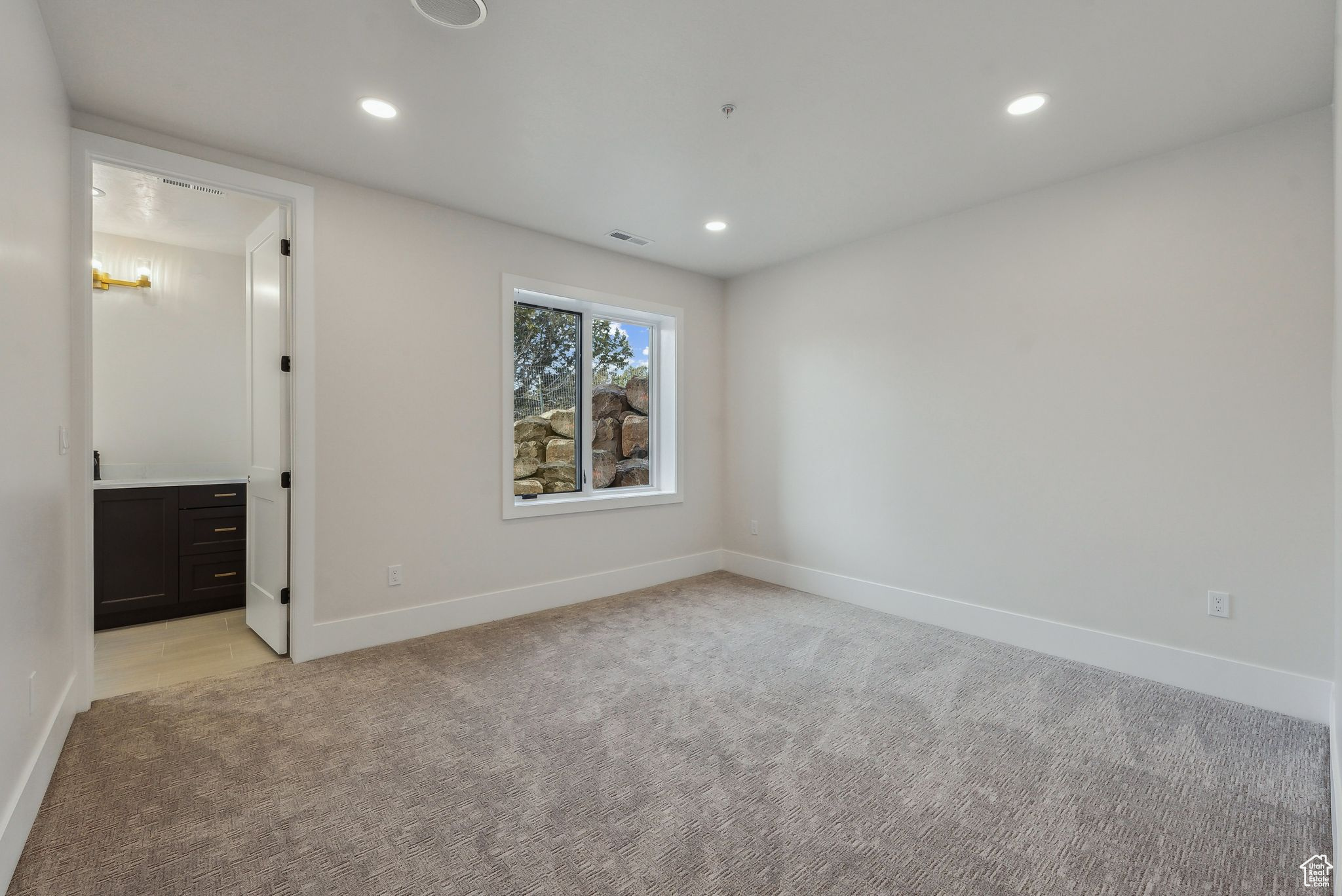 3097 E CORRAL PEAK CIRCLE #145