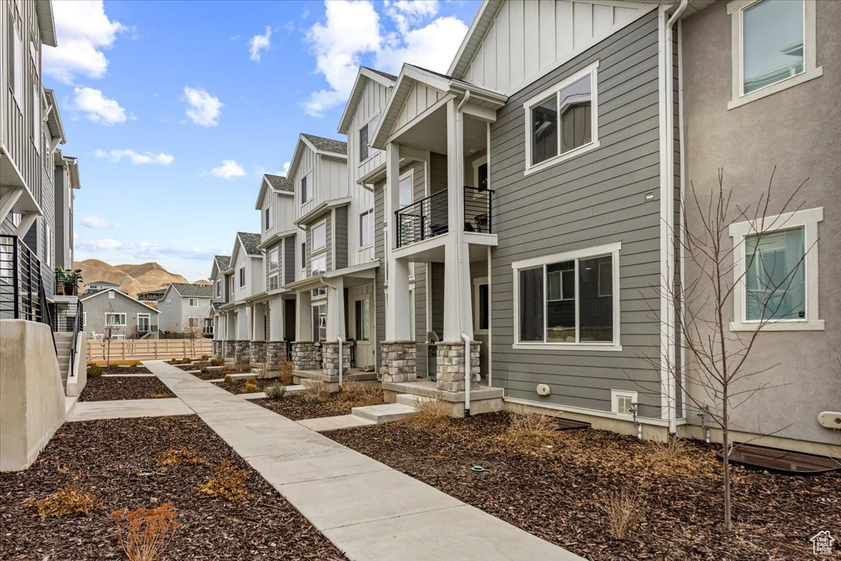 15091 S REINS WAY