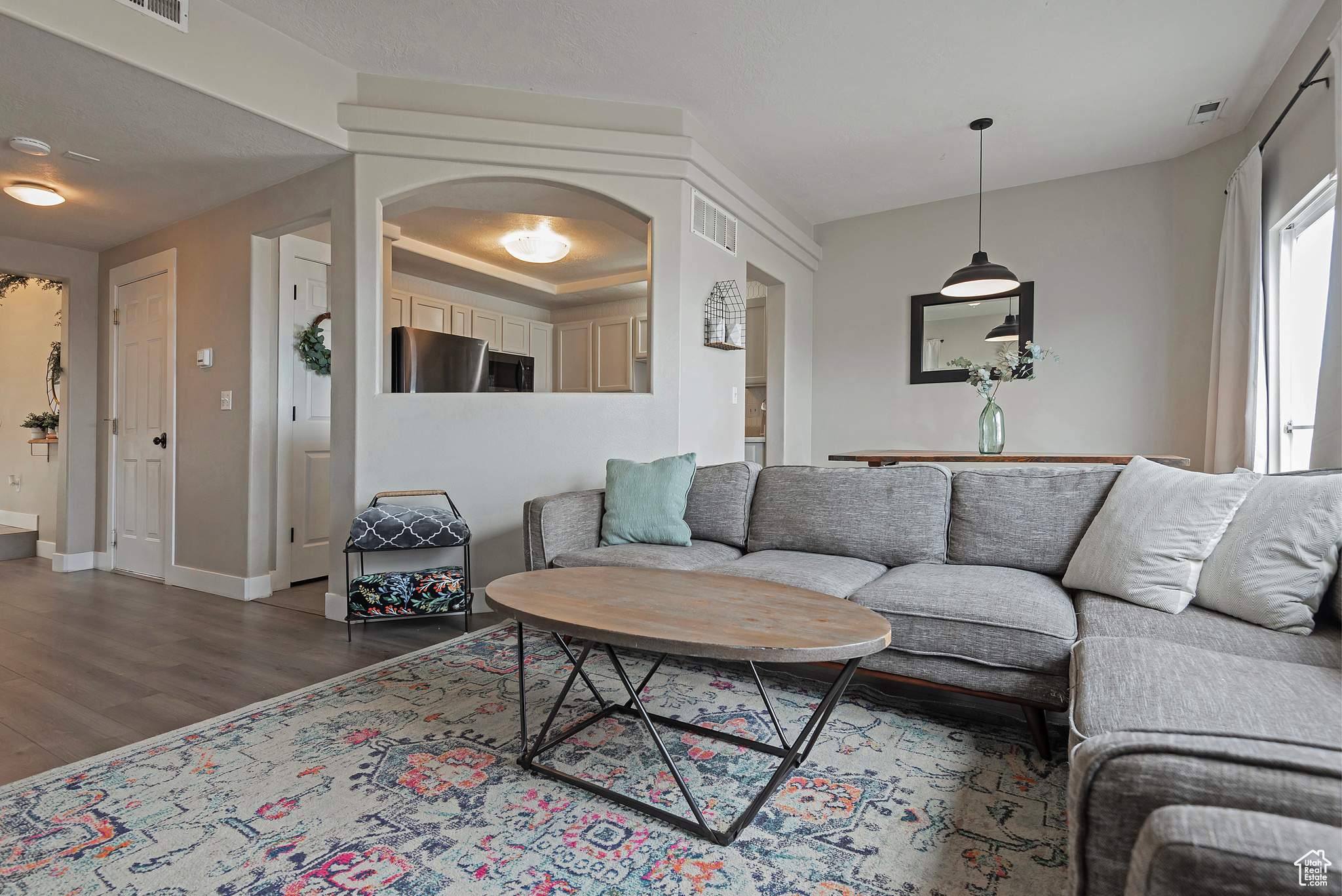 177 E FLOWERFIELD DR