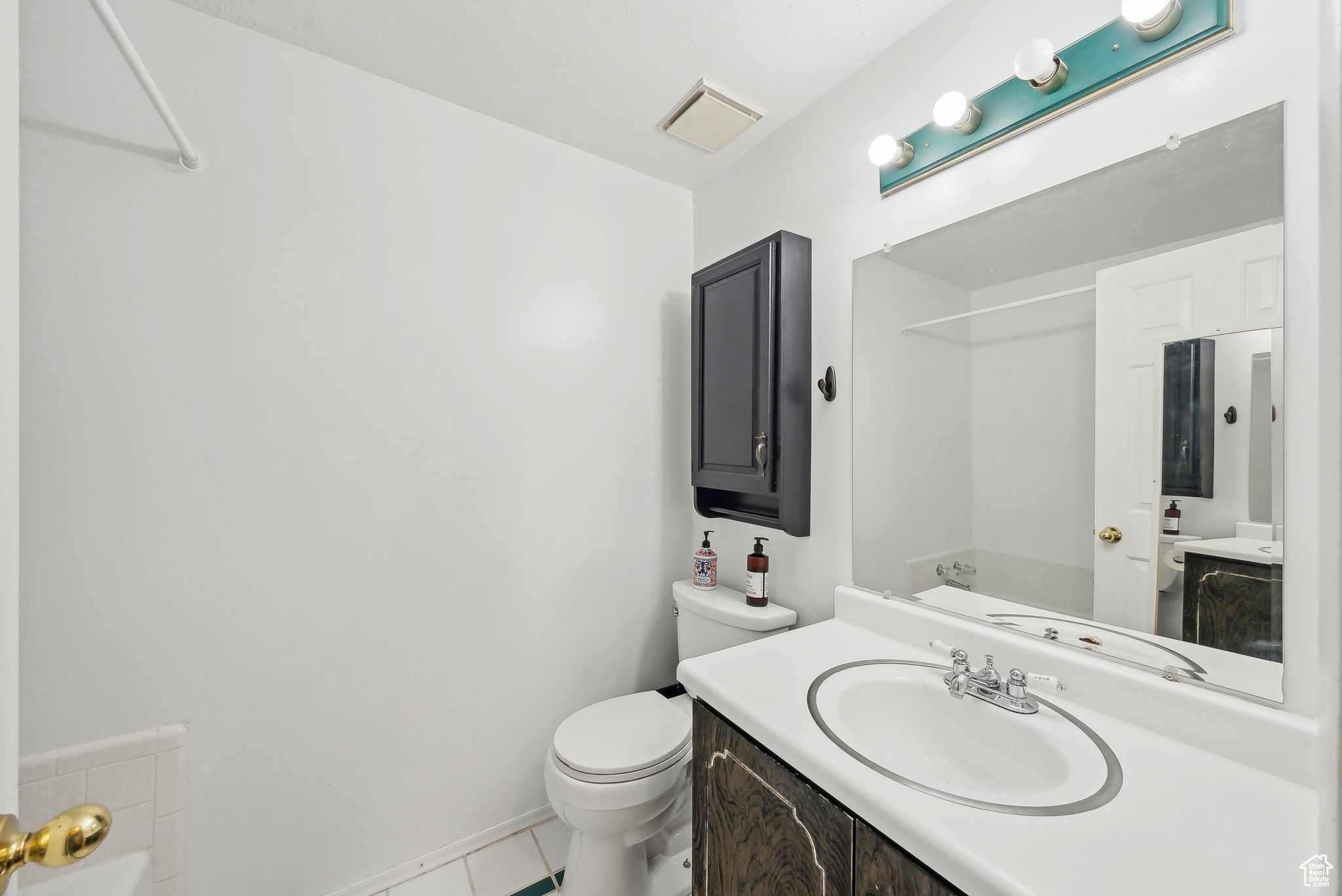 3079 W SKYVUE CIR