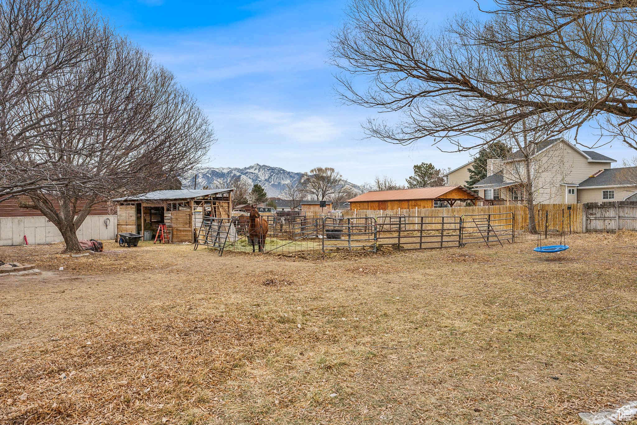3079 W SKYVUE CIR