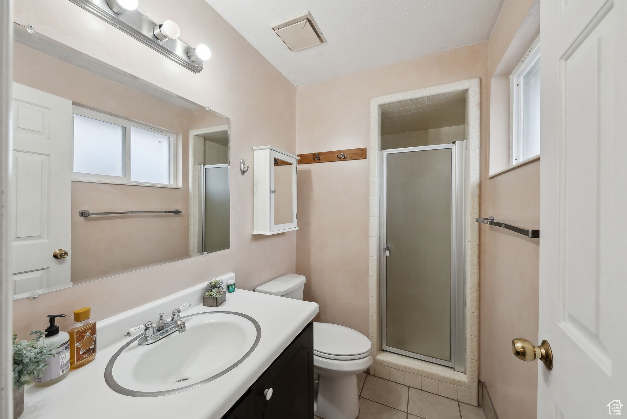 3079 W SKYVUE CIR