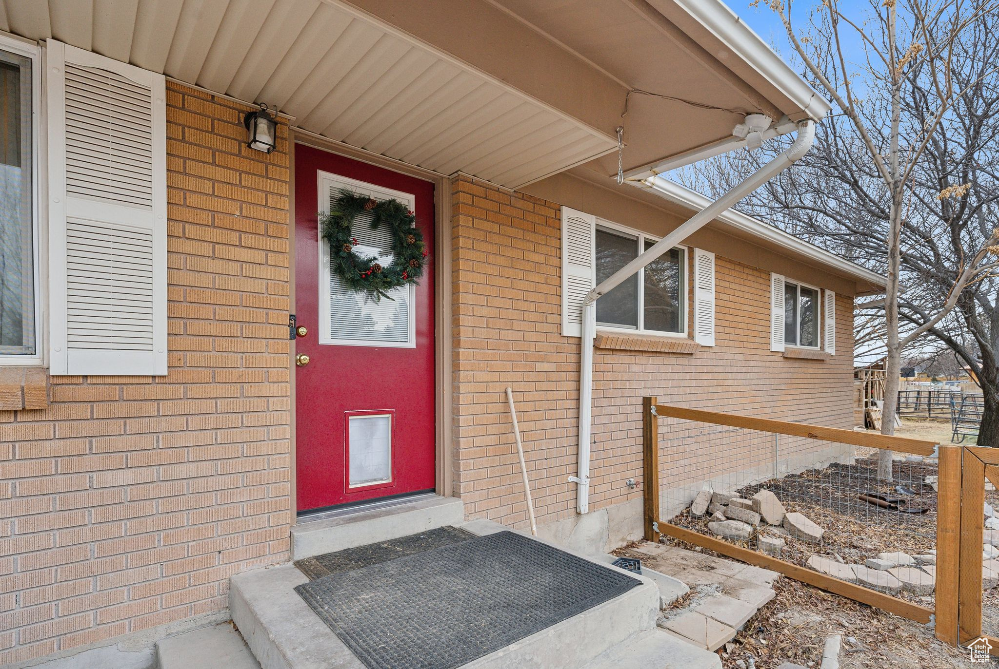 3079 W SKYVUE CIR