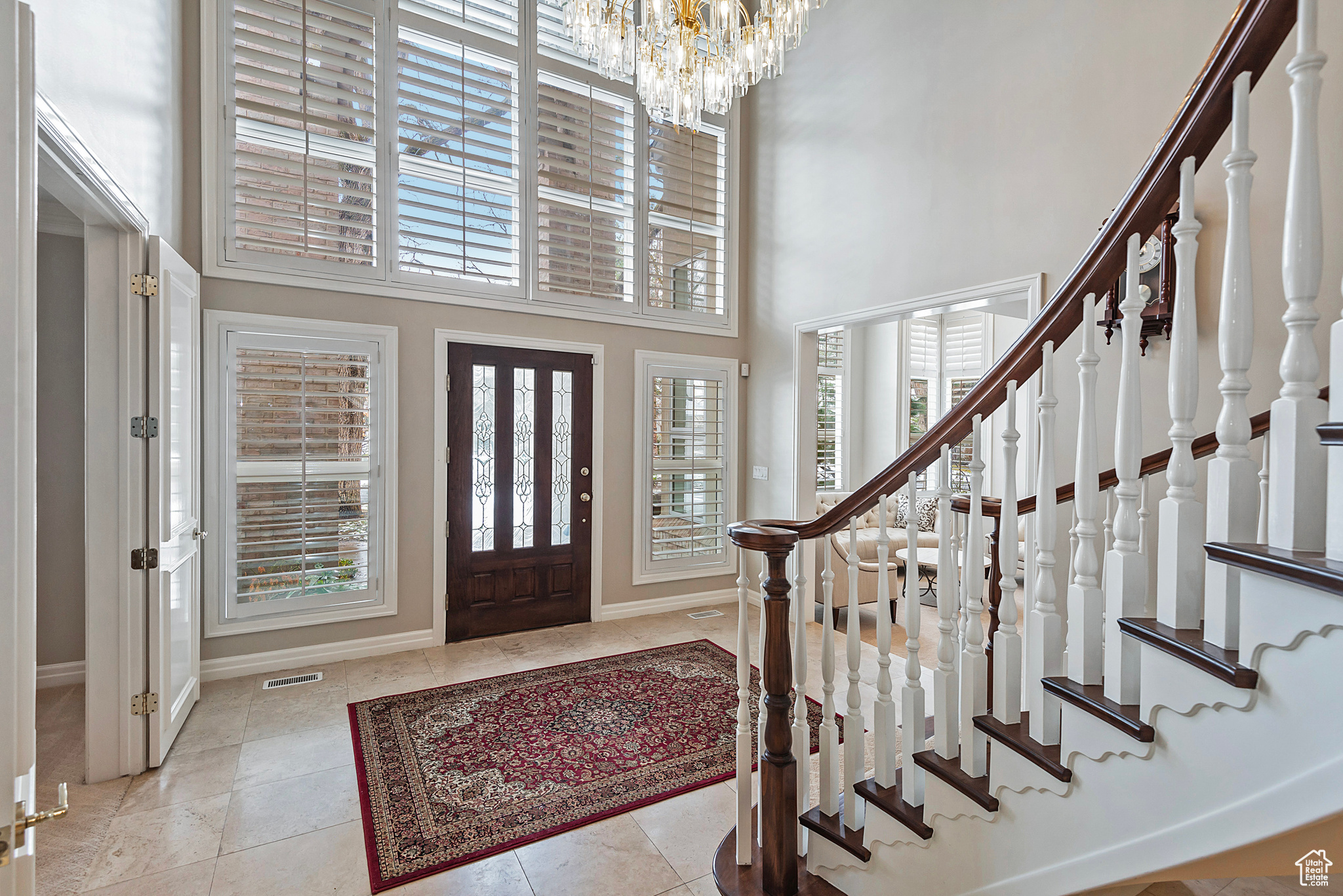 6337 S SECLUDED OAK CIR