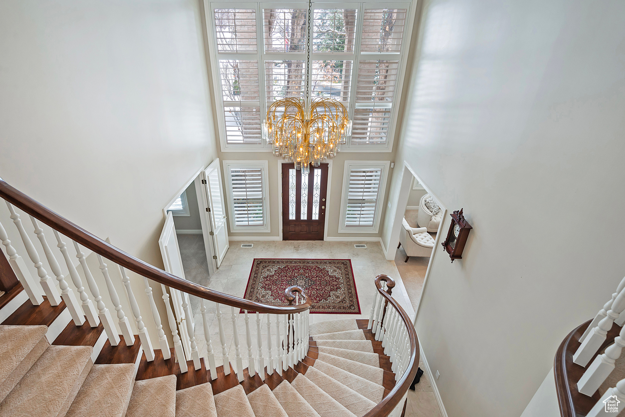 6337 S SECLUDED OAK CIR