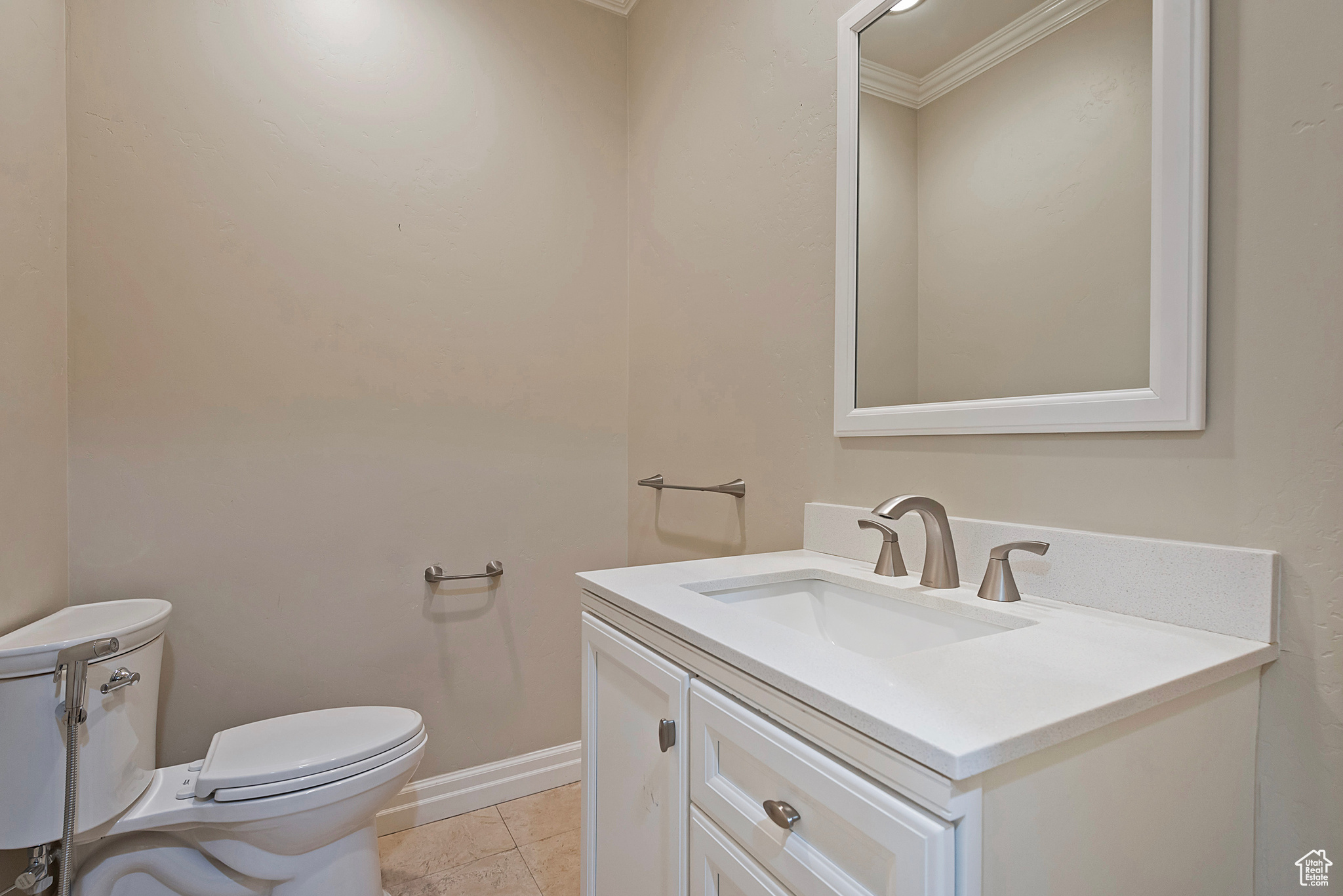 6337 S SECLUDED OAK CIR