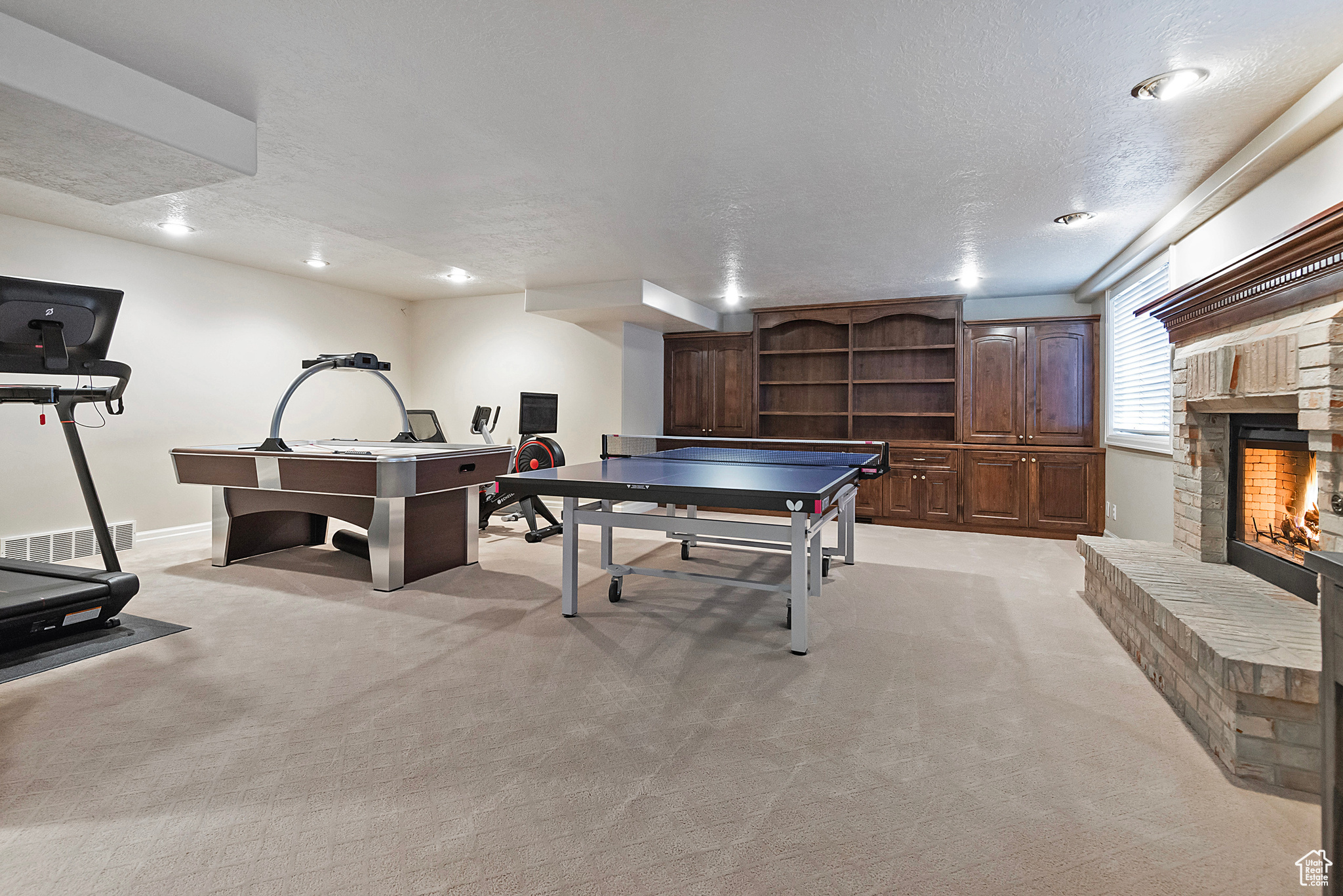 6337 S SECLUDED OAK CIR
