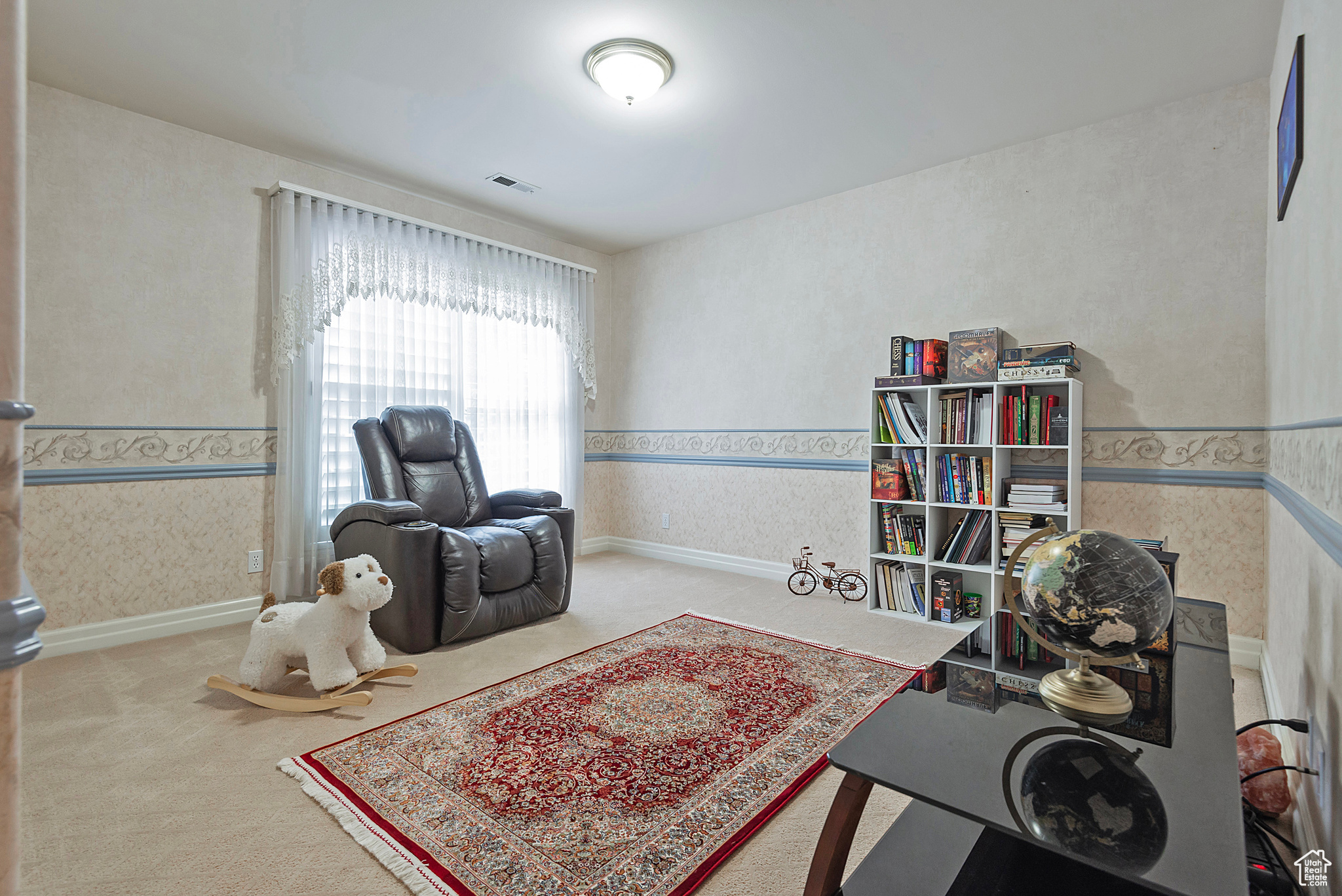 6337 S SECLUDED OAK CIR