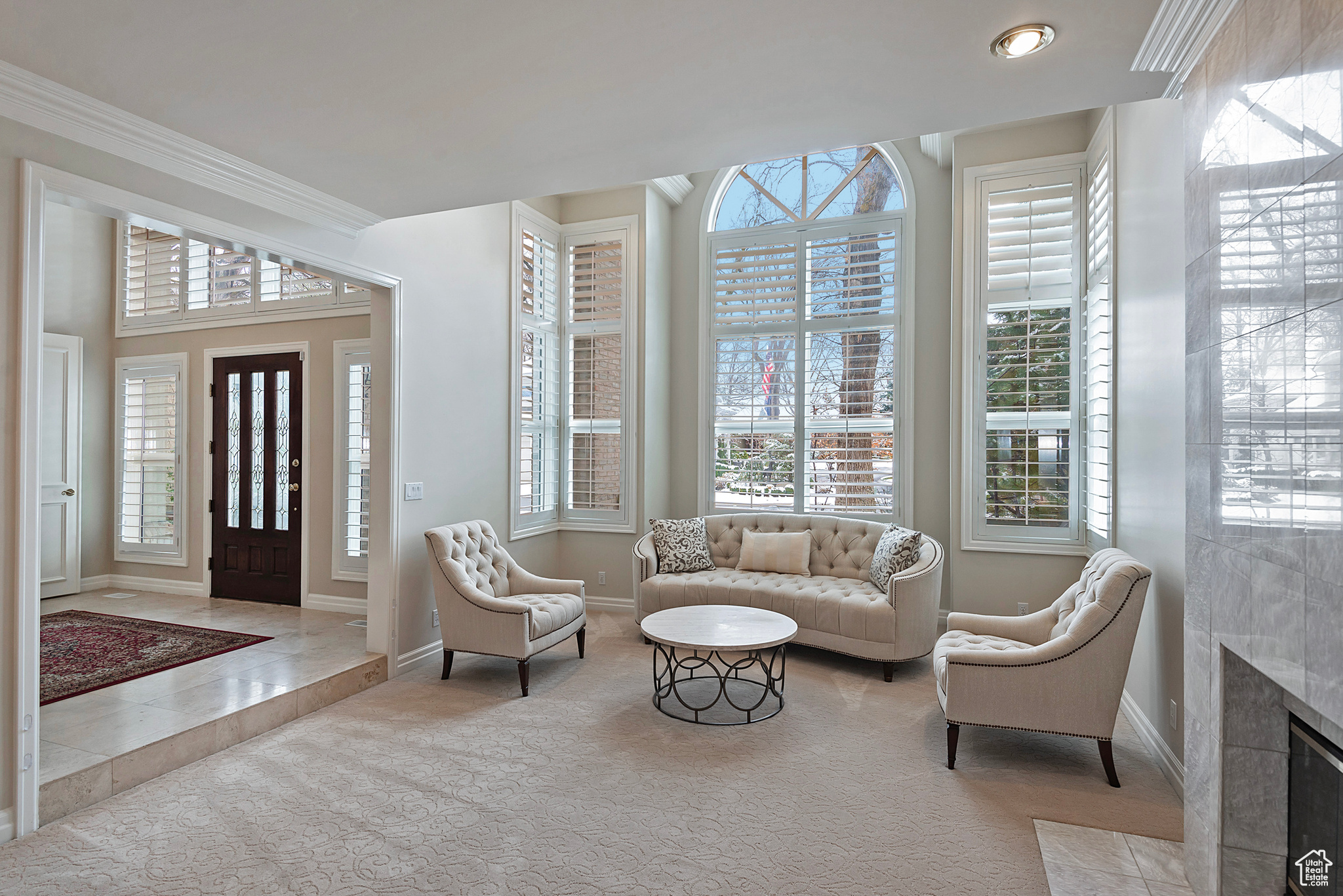 6337 S SECLUDED OAK CIR
