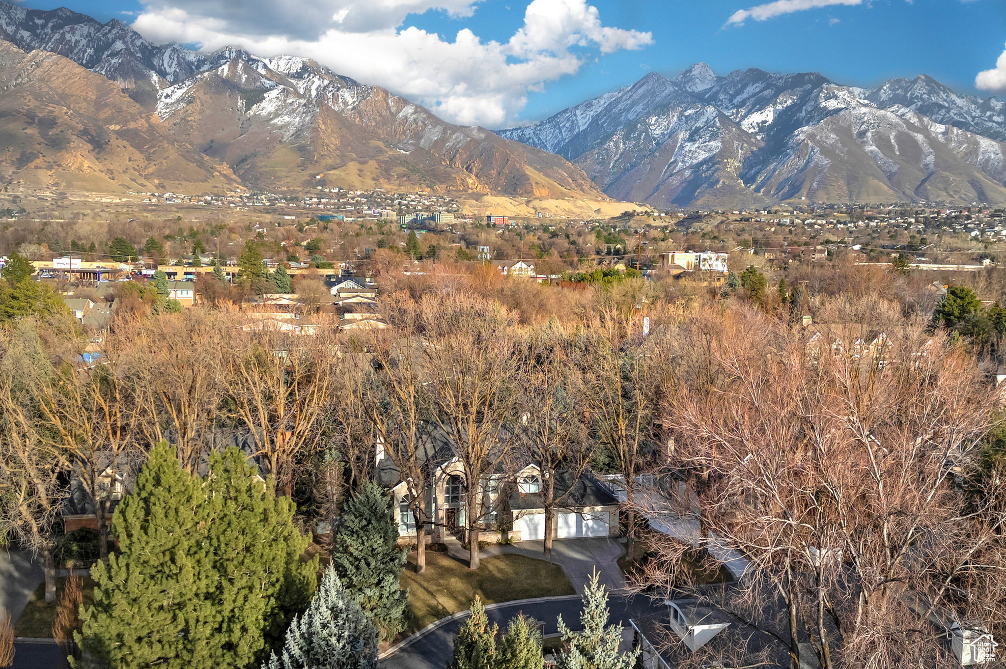 6337 S SECLUDED OAK CIR