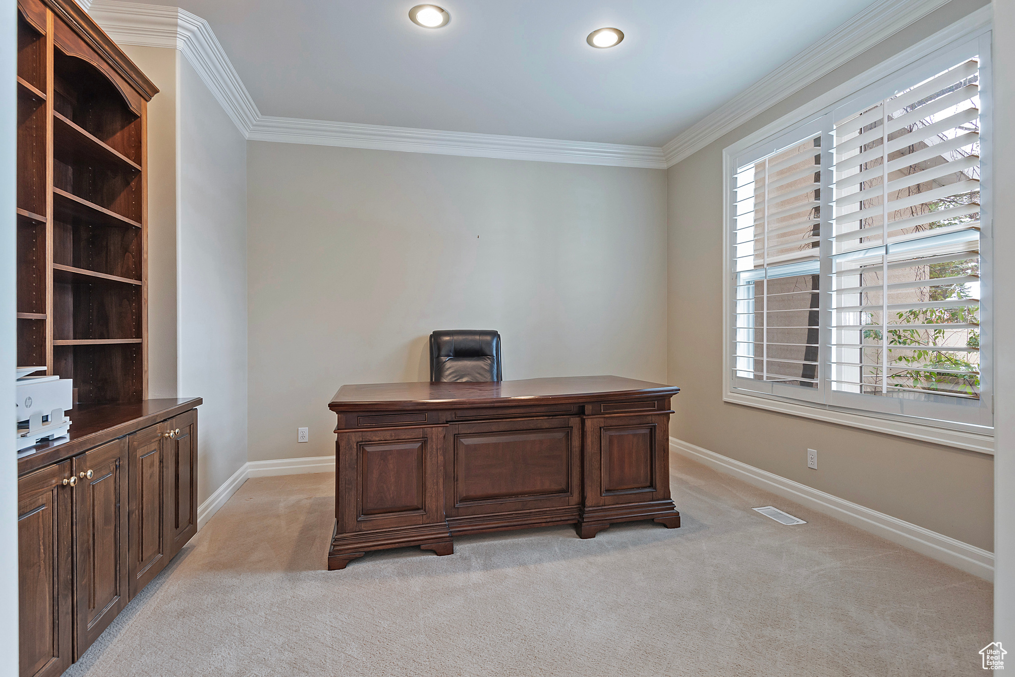 6337 S SECLUDED OAK CIR