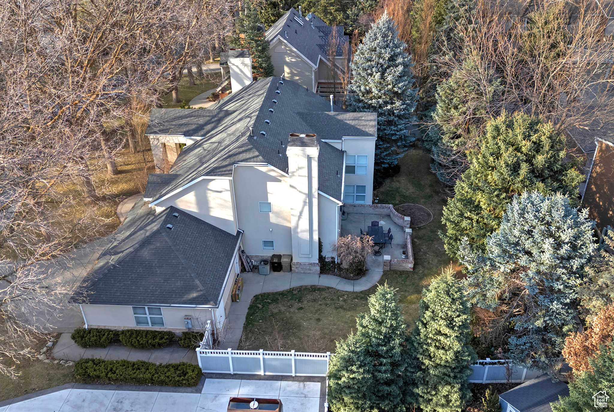 6337 S SECLUDED OAK CIR