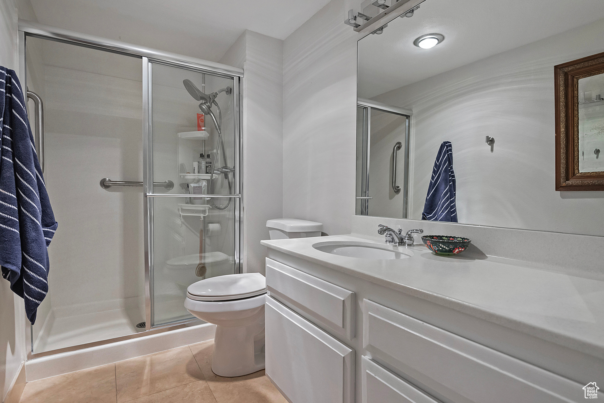 241 N VINE ST #504W