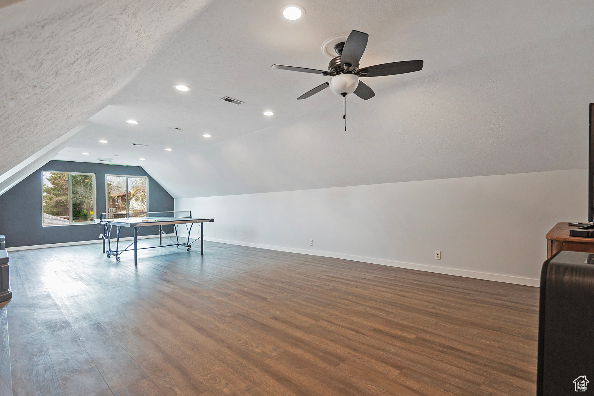 630 E EVESHAM DR