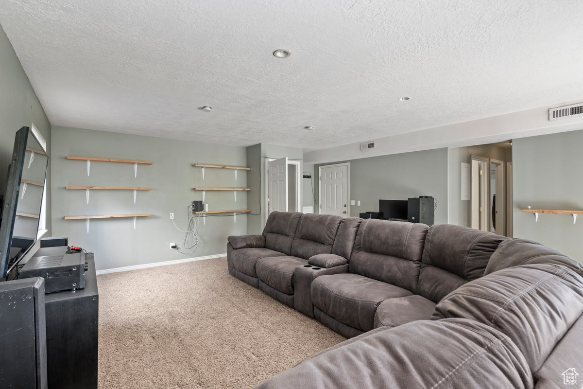 4132 E CATTLE DR