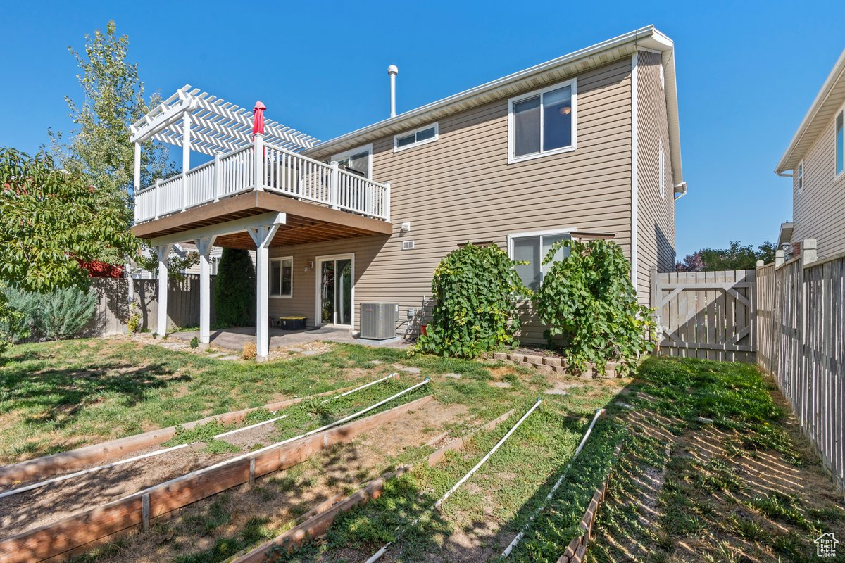 4132 E CATTLE DR