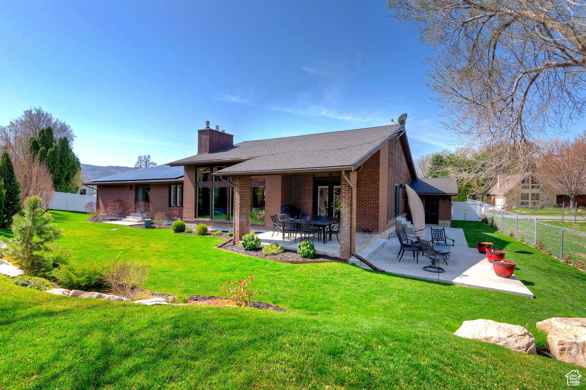 12155 S MOUNTAIN SHADOW RD