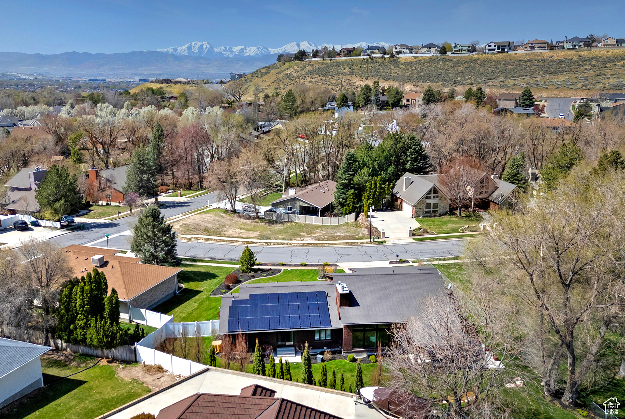 12155 S MOUNTAIN SHADOW RD