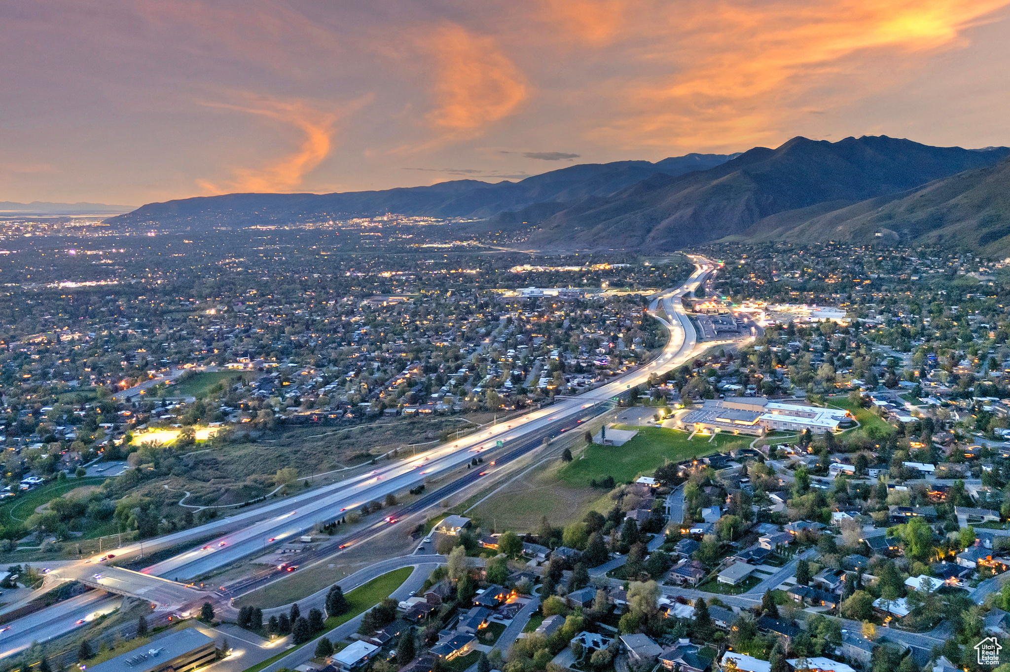 4695 S THOUSAND OAKS DR