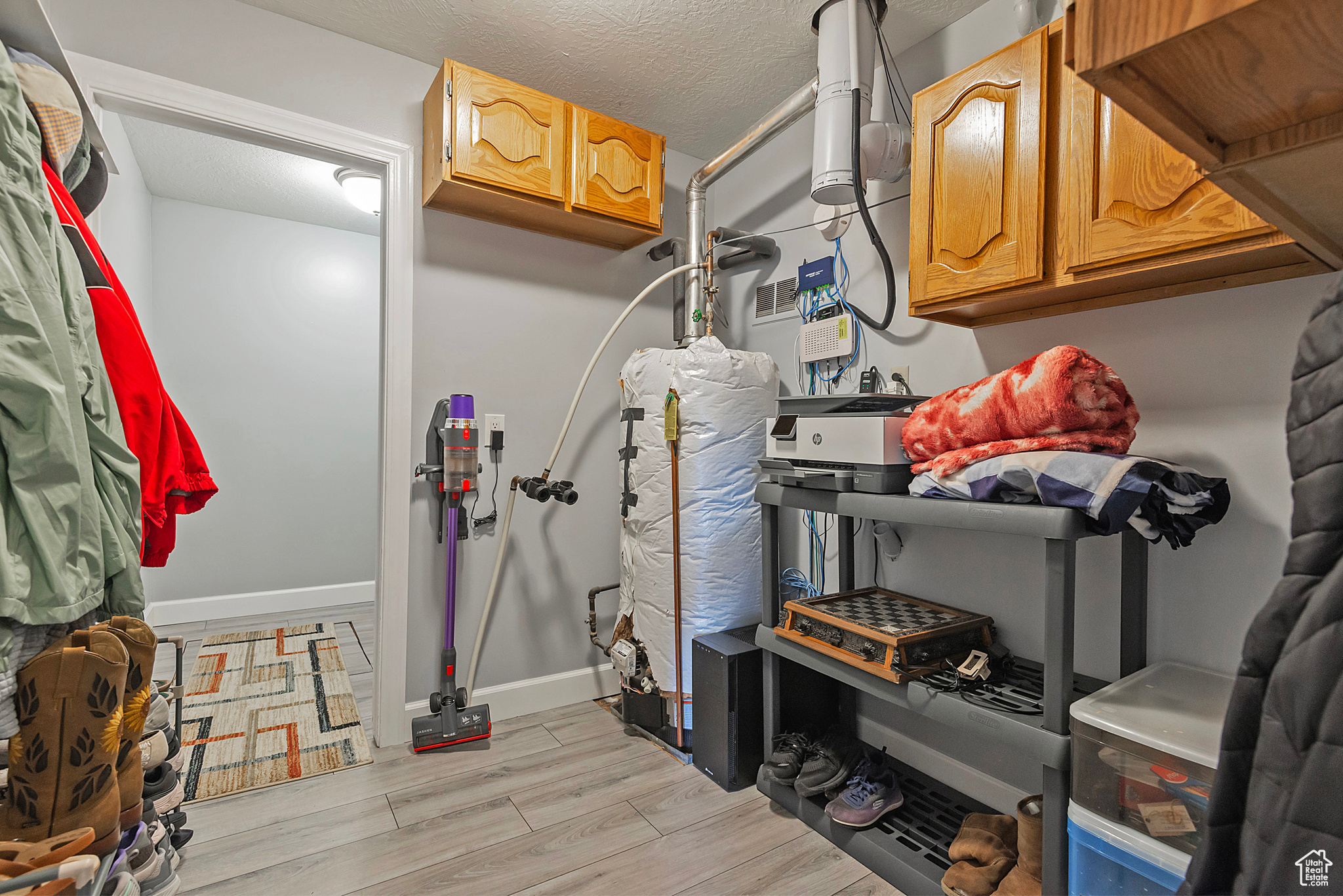 1088 W WALDEN PARK DR
