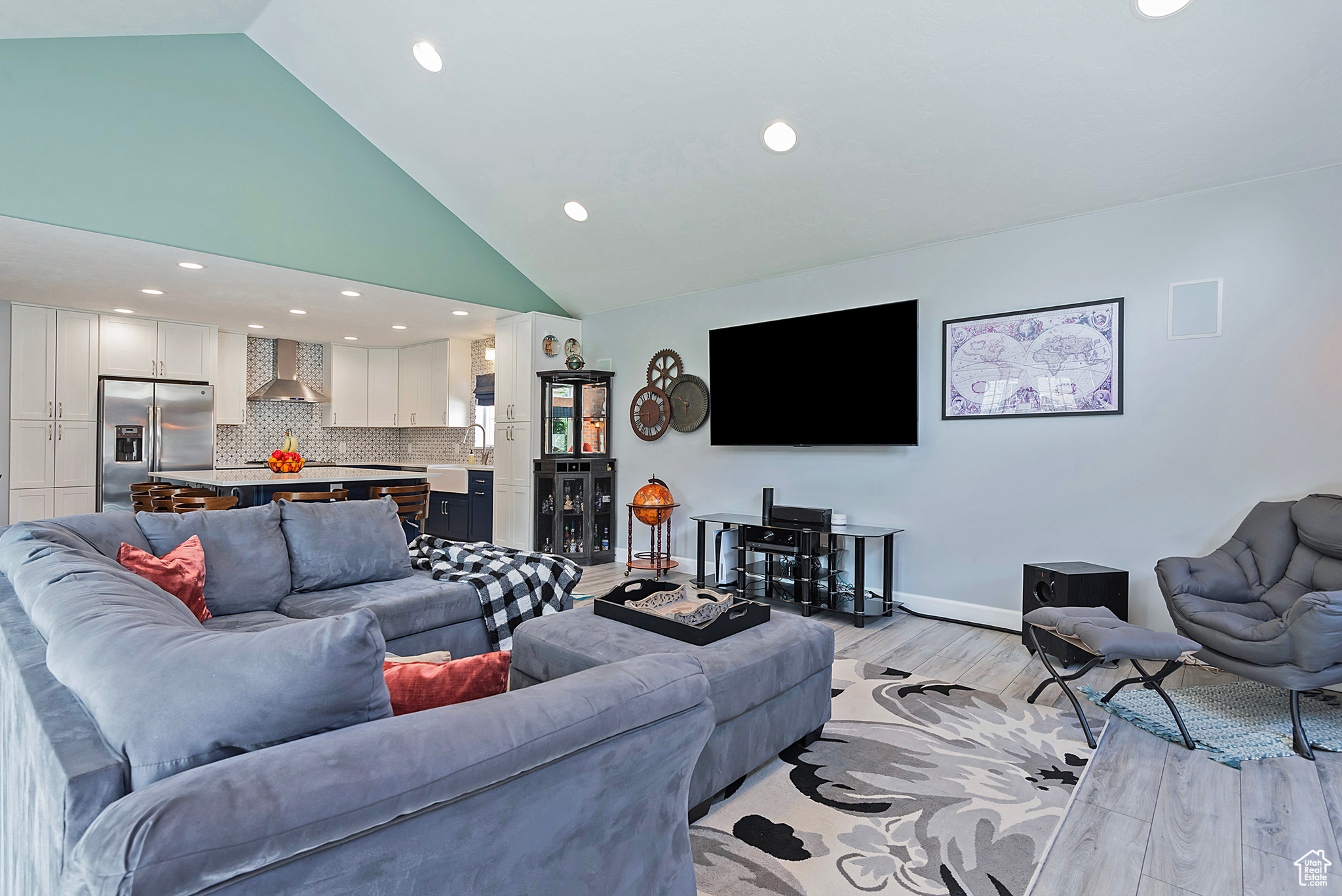 1088 W WALDEN PARK DR
