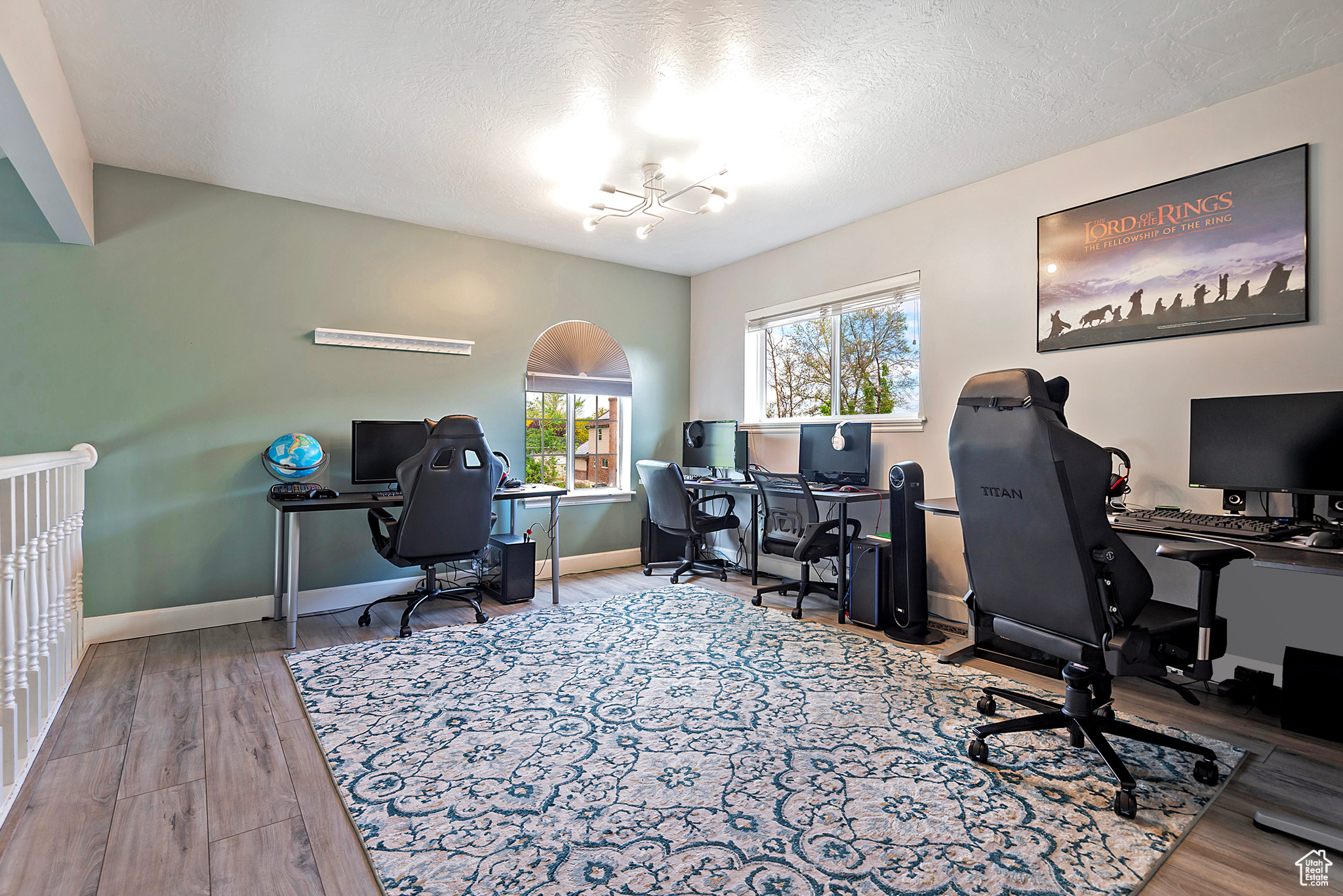 1088 W WALDEN PARK DR