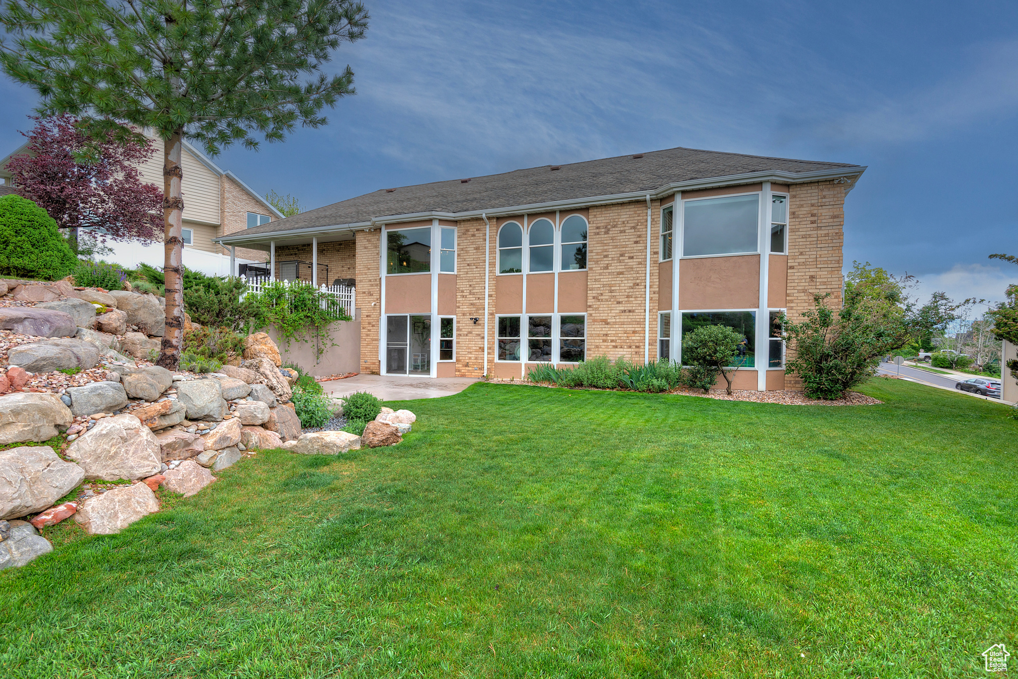 193 COVENTRY LN