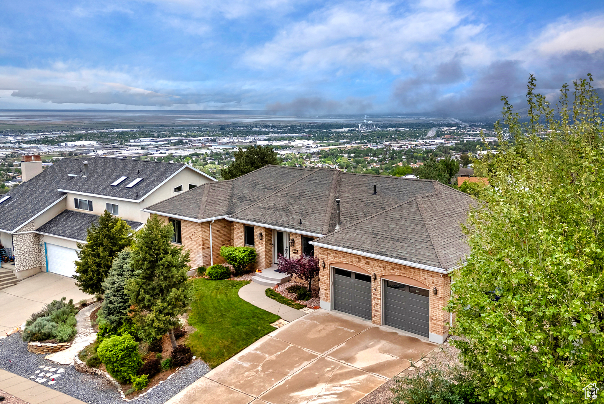 193 COVENTRY LN
