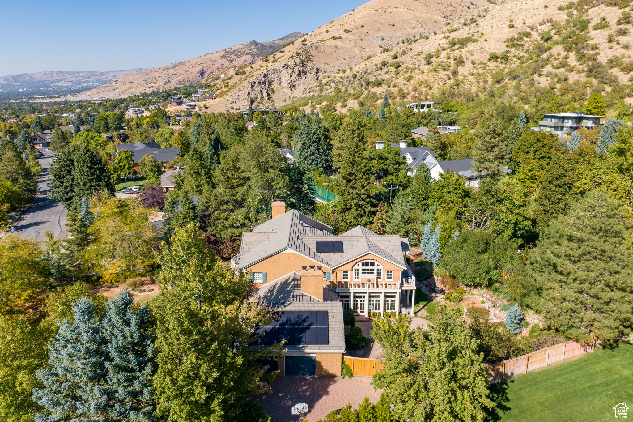 4011 S MOUNT OLYMPUS WAY