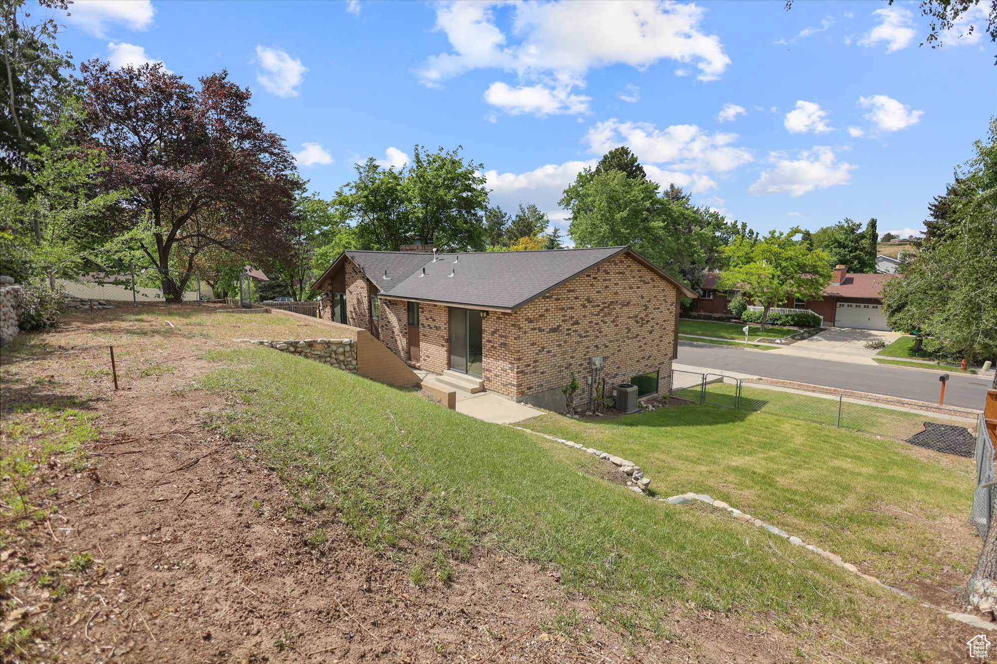 1694 E PLATA WAY