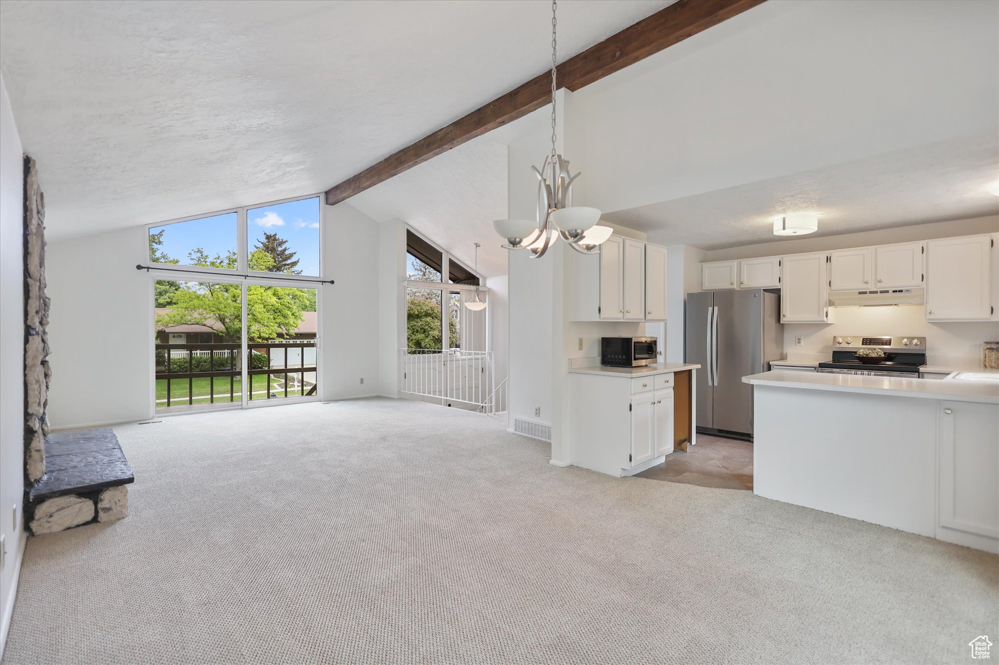 1694 E PLATA WAY